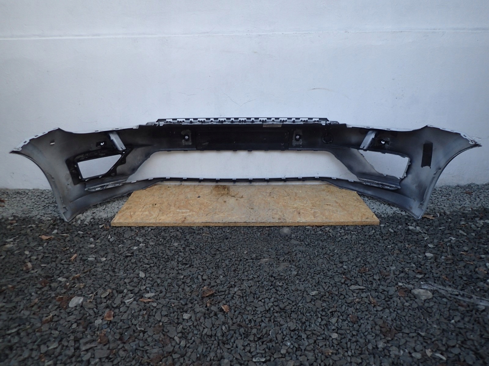 bumper front front VW SPORTSVAN 510 2013-2017R