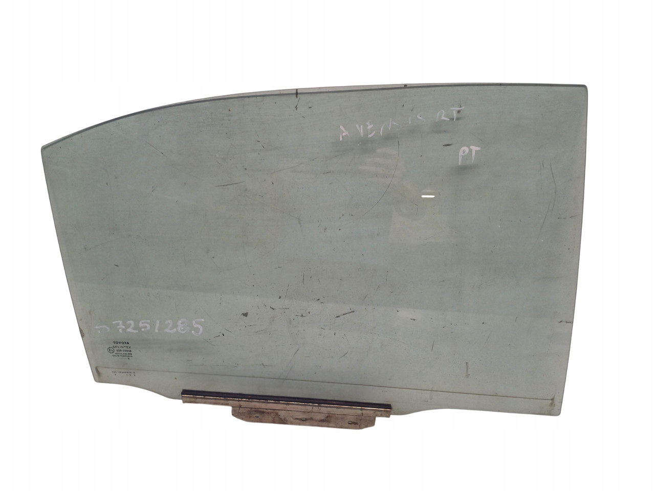 TOYOTA AVENSIS T25 03- SZYBA DRZWI PRAWY TYŁ AS2