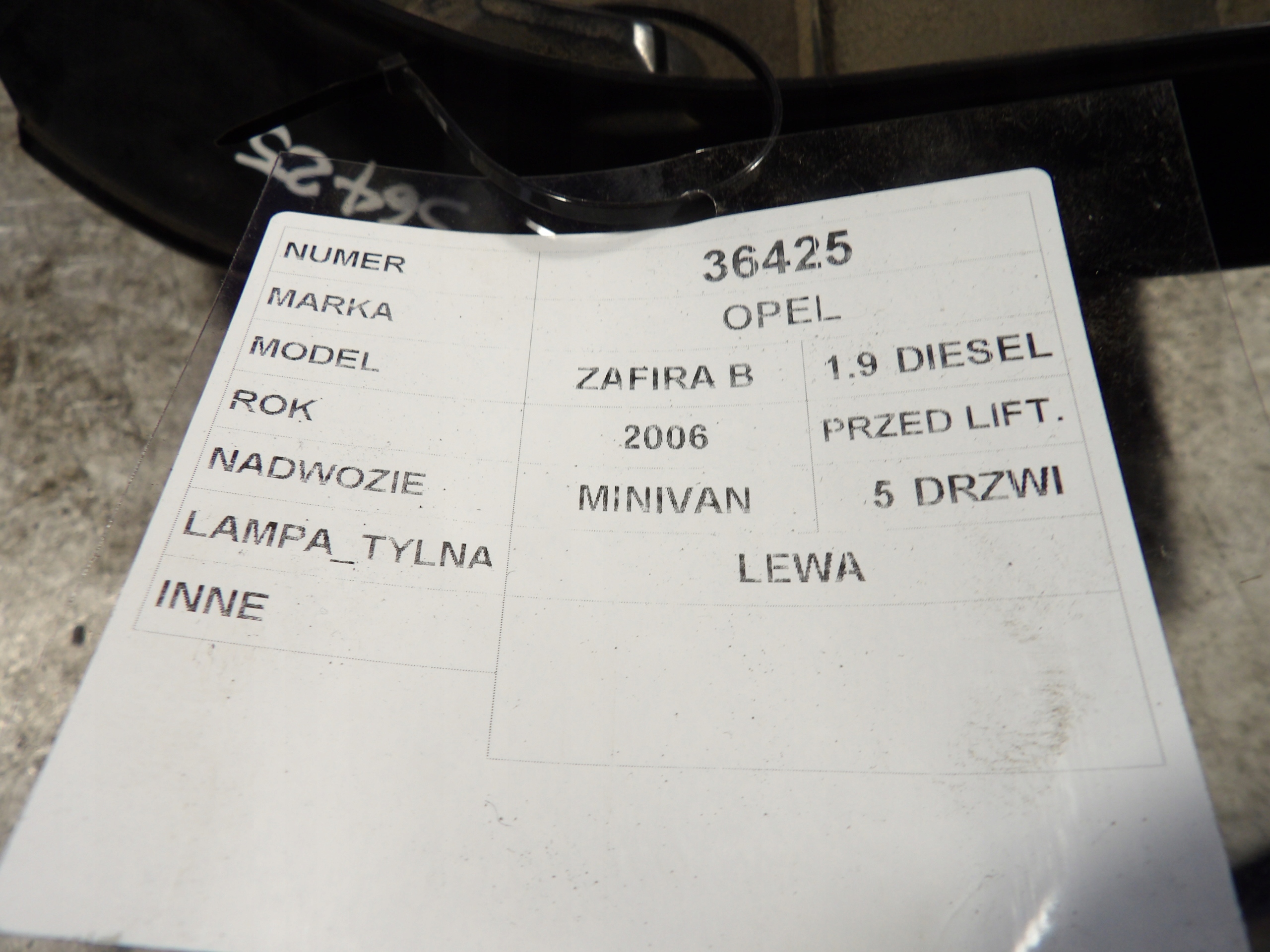 Opel Zafira B light rear left 24451841L