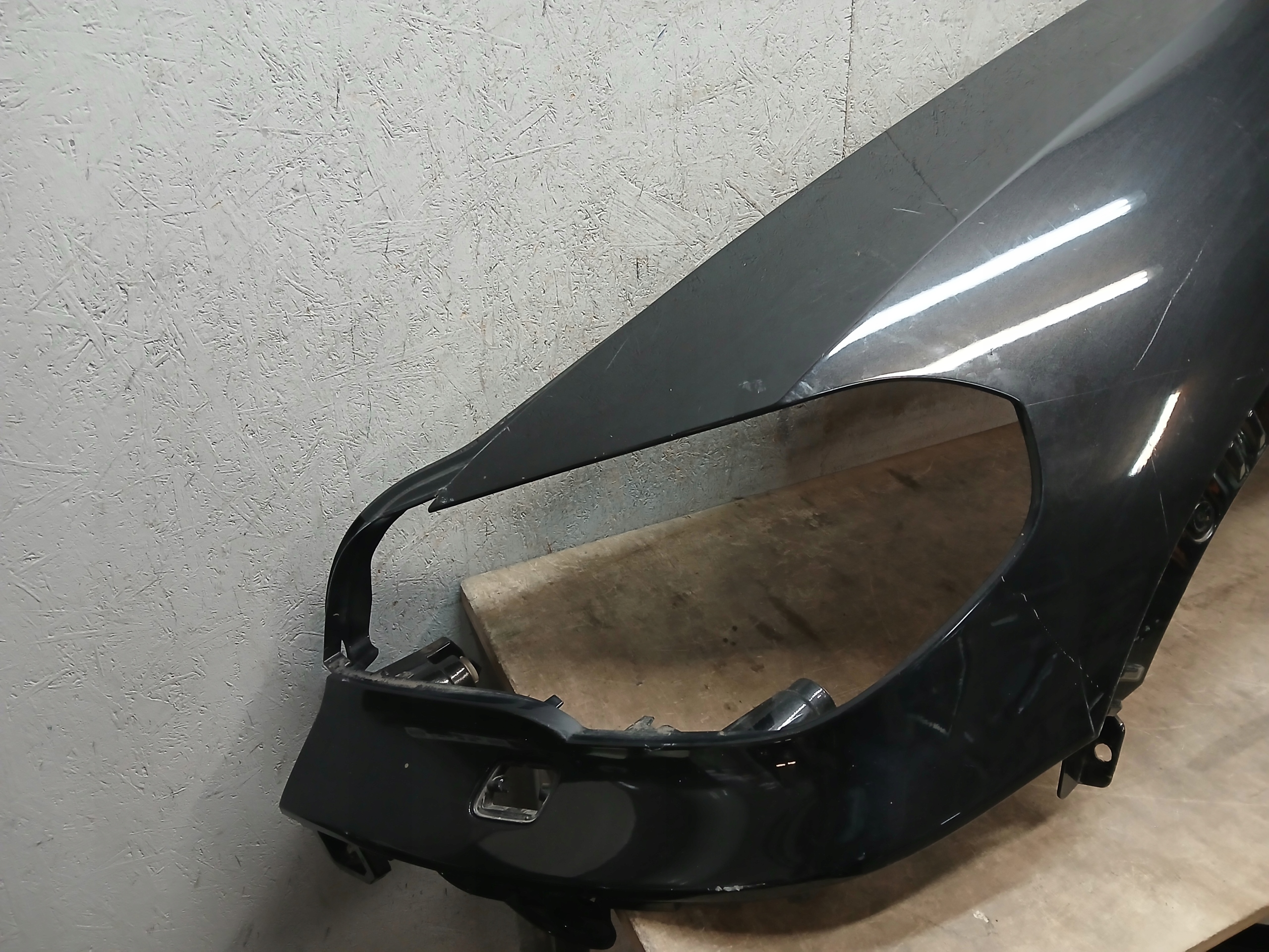 blatník předek levý BMW X5 E70 LIFT