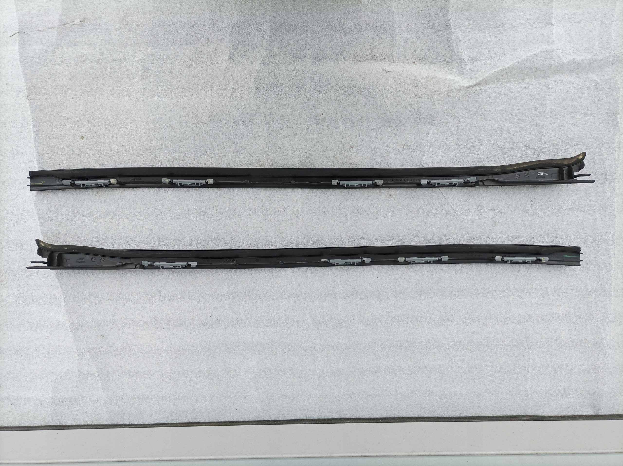 BMW X7 G07 moulding windows front left right 7434873 7434874