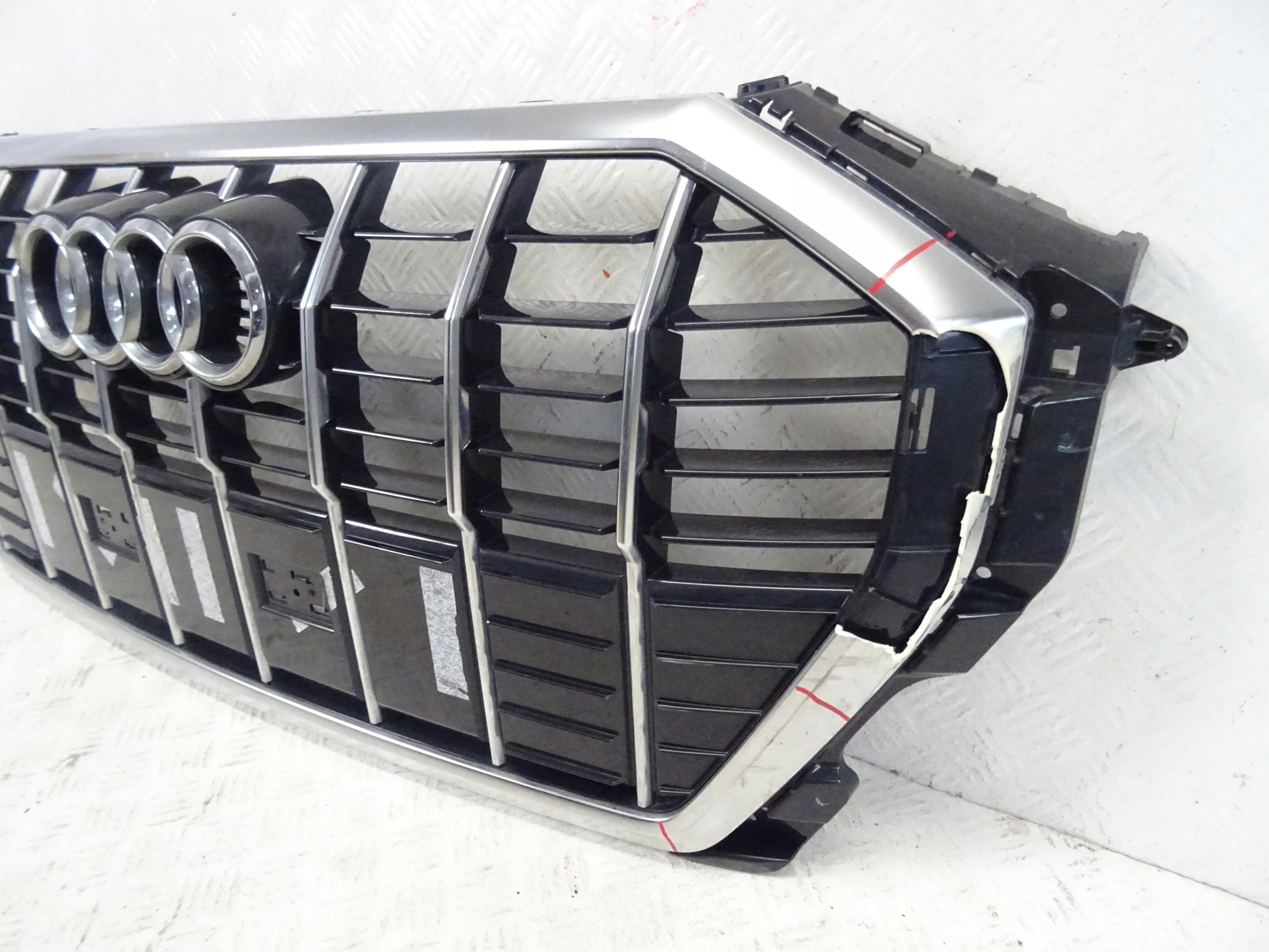 grill grille front front AUDI Q3 II 2 S-LINE 83A853651E