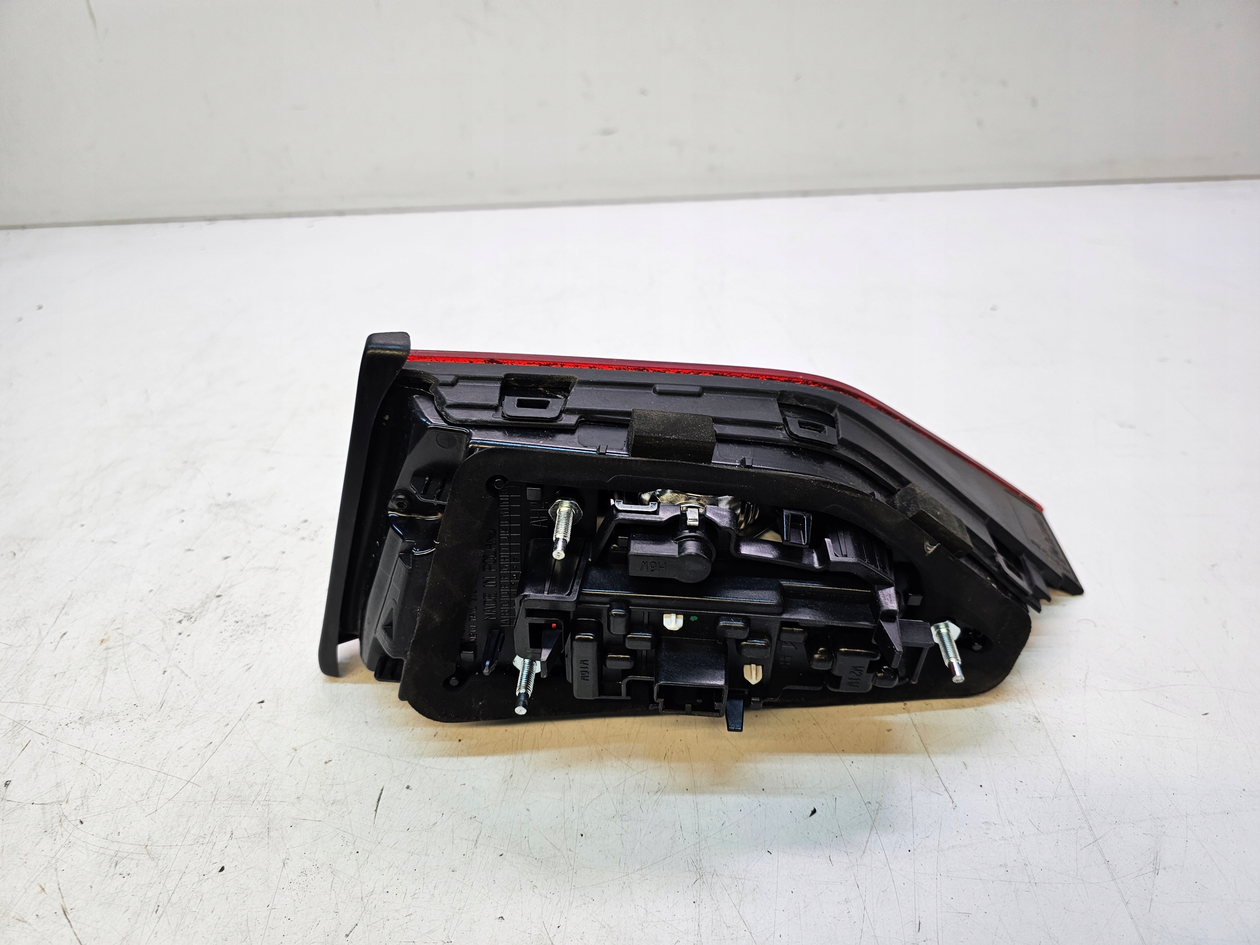 light left rear part to the bonnet AUDI A3 8V sedan 8V5945093G