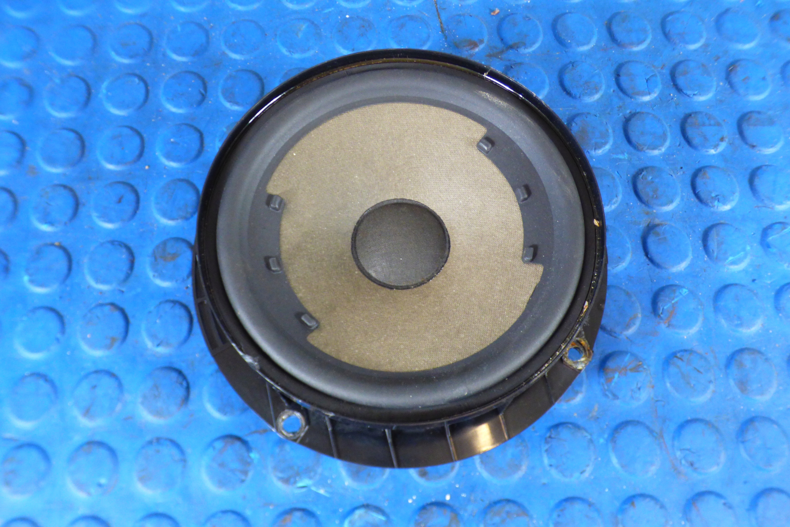 speaker door 5C6035454A stbdb VOLKSWAGEN JETTA 6 VI