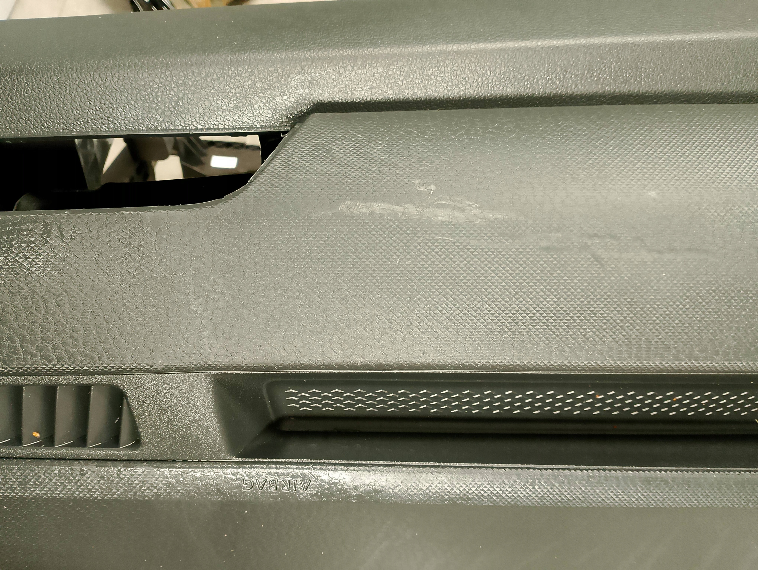 vw CADDY V консоль 2K8857003E торпеда