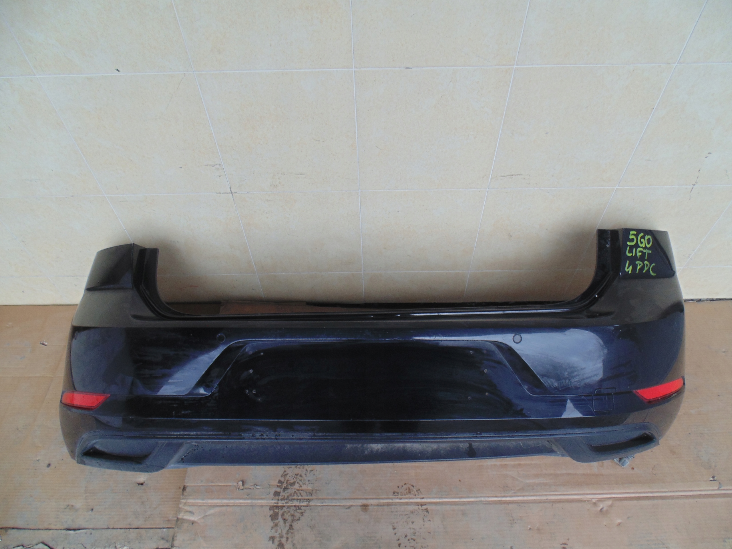 bumper rear complete 4PDC VW GOLF VII 5G0 LIFT