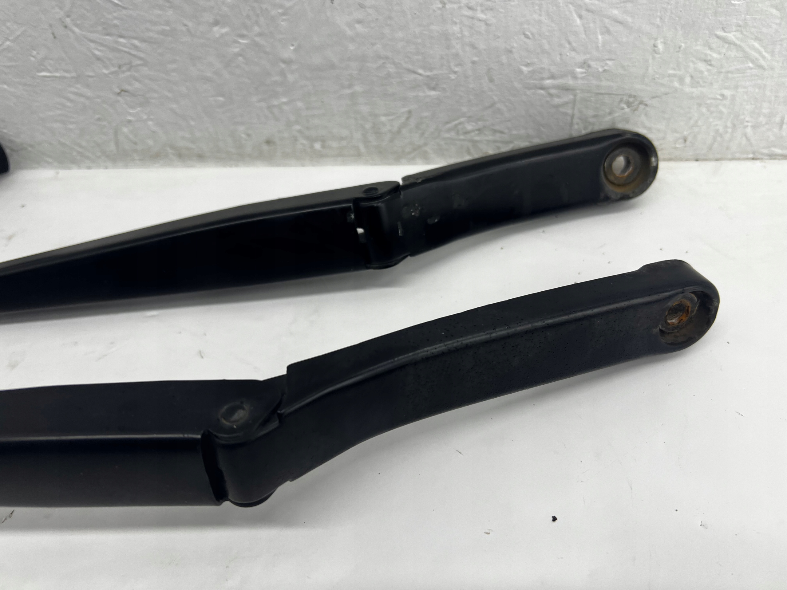 wiper arm front EU 3G1955410 3G1955409 VW PASSAT B8 14-20