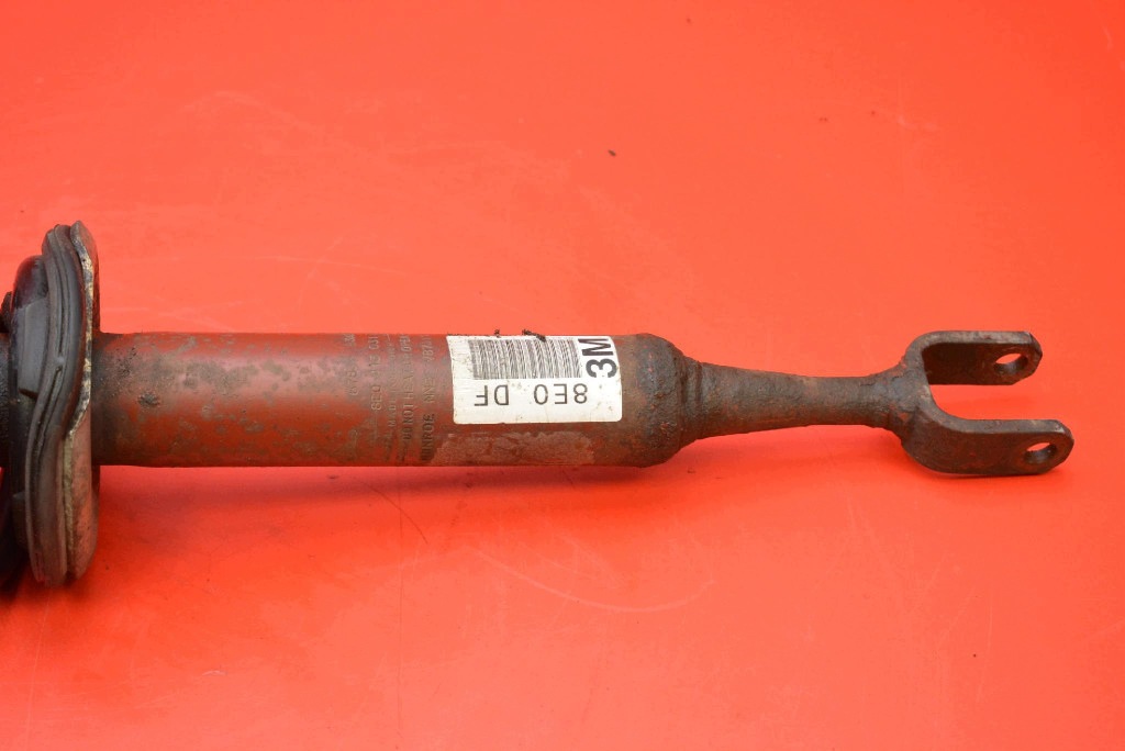 tlumič levý předek 8E0413031DF AUDI A4 B7 2.0 TDI 140 KM 04-08