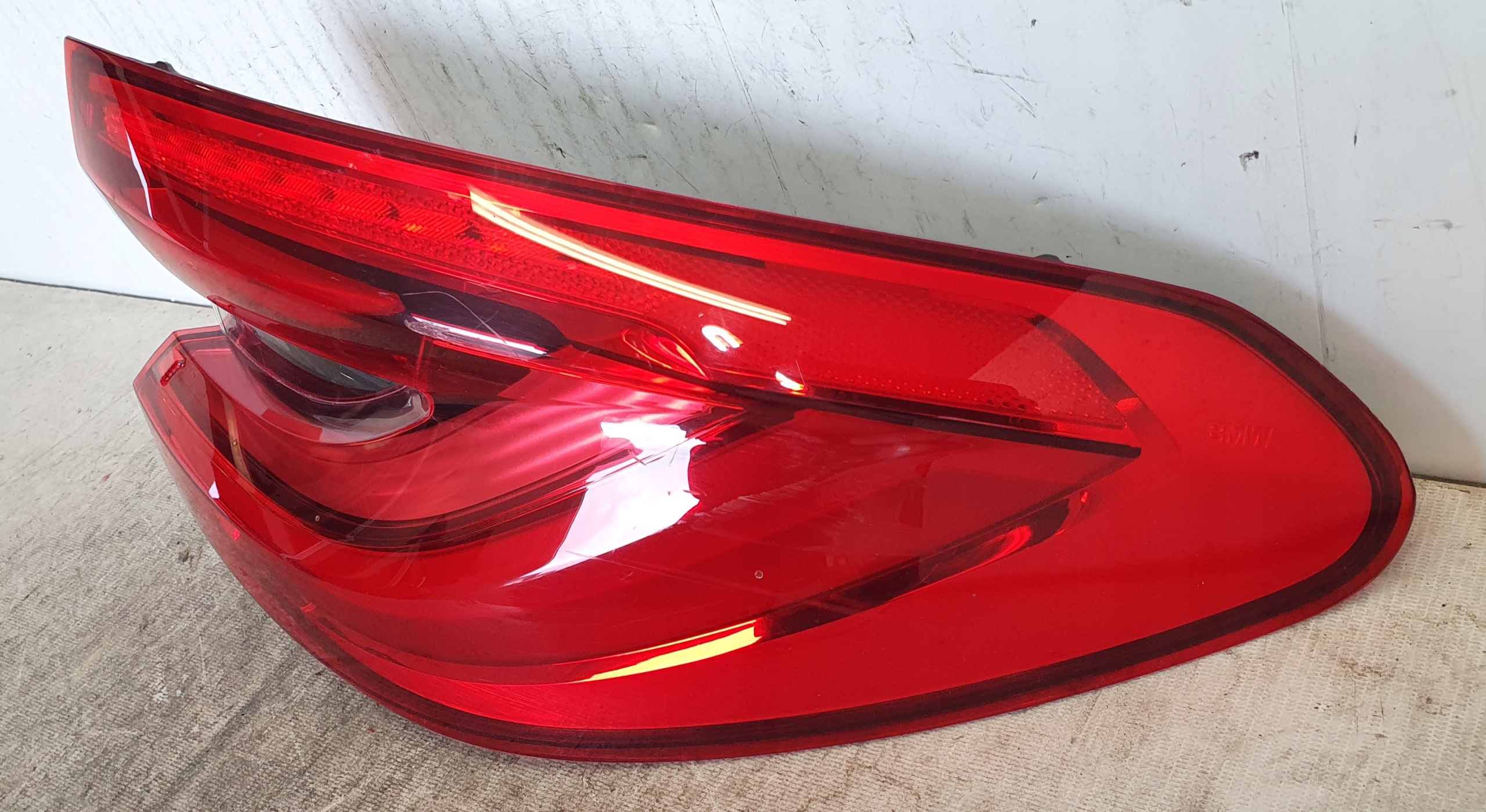 BMW 6 G32 GT LAMPA TYŁ LEWA FULL LED EUROPA ORYGINAŁ Typ samochodu Samochody osobowe