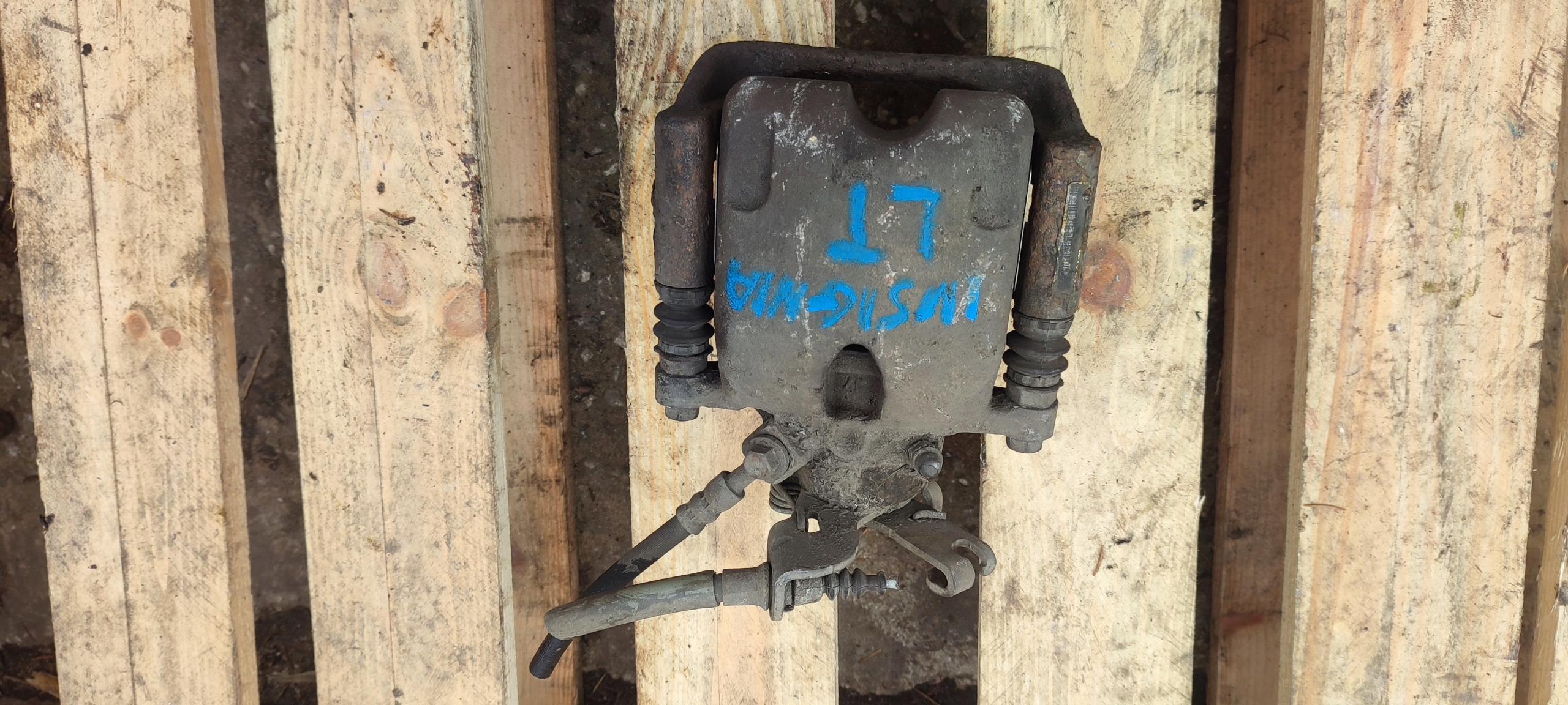 caliper brake left rear part OPEL INSIGNIA A 2.0 CDTI