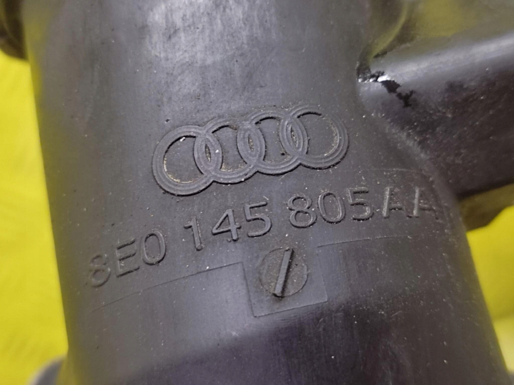 AUDI A4 B7 2.0 intercooler 8E0145805AA