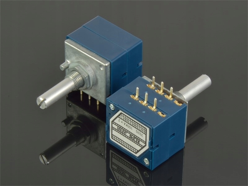 POTENCJOMETR ALPS RK271 STEREO LOG 100KAX2 Kod producenta 100KAX2