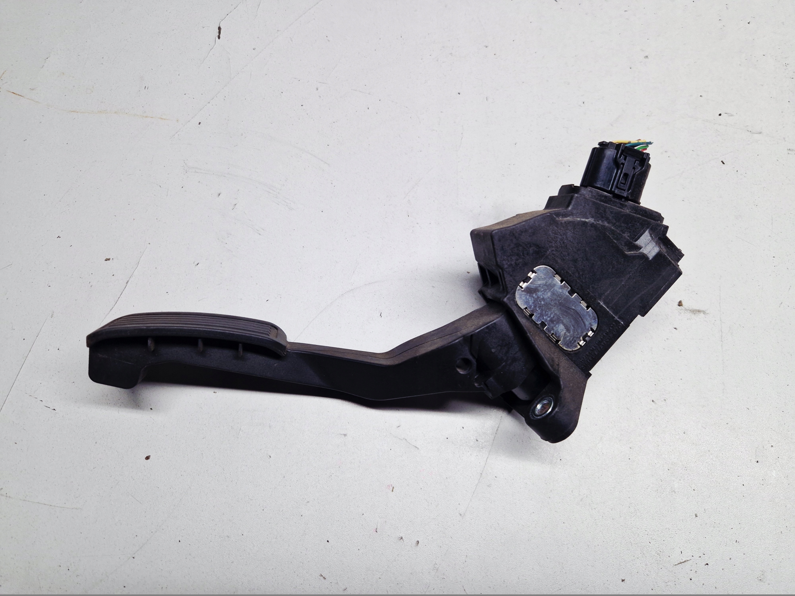 TOYOTA YARIS II 2 1.4 D4D accelerator pedal 78110D010