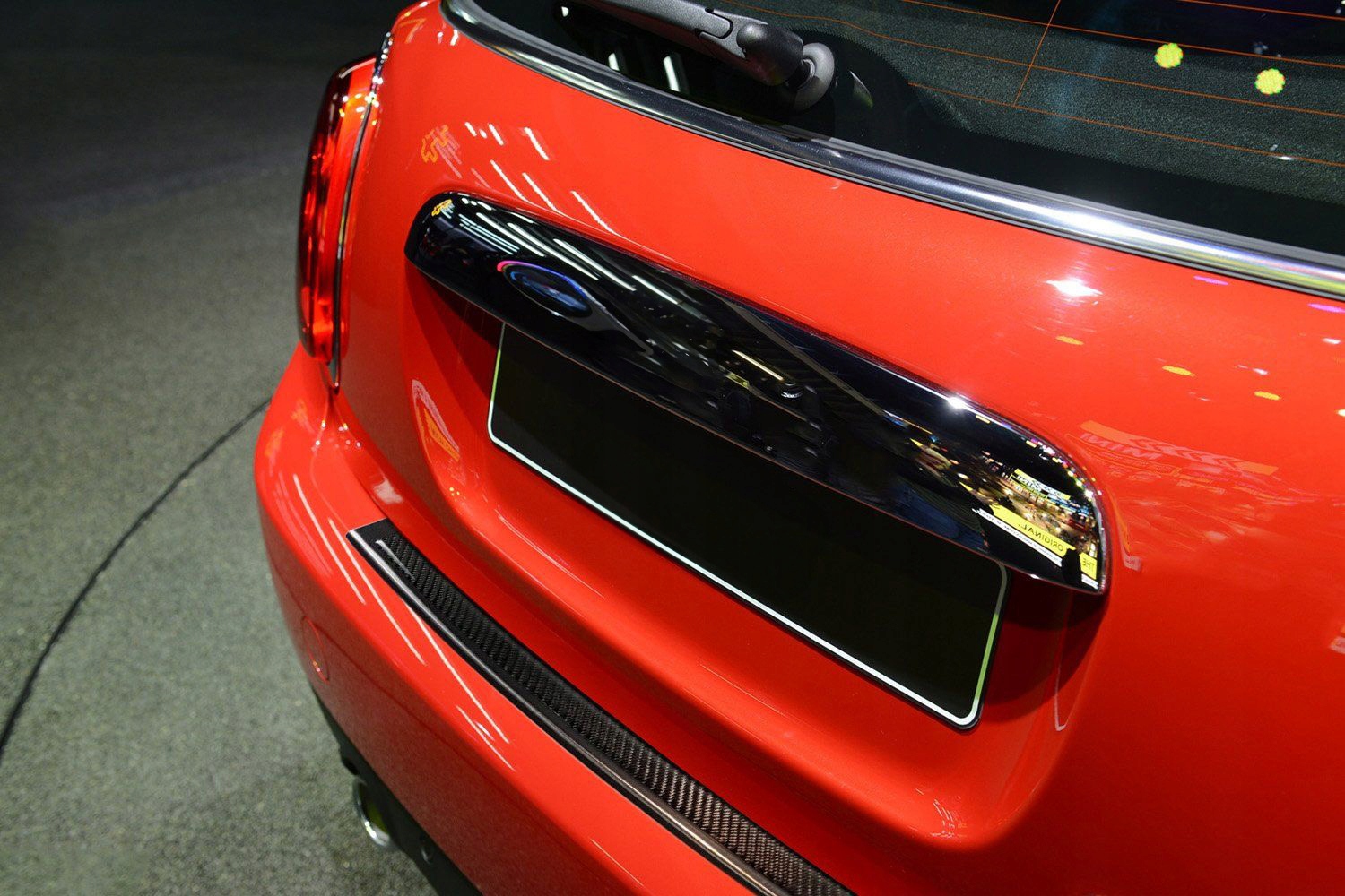 Ochranná lišta na nárazník Mini Hatch III F56 2014-2024 Hb