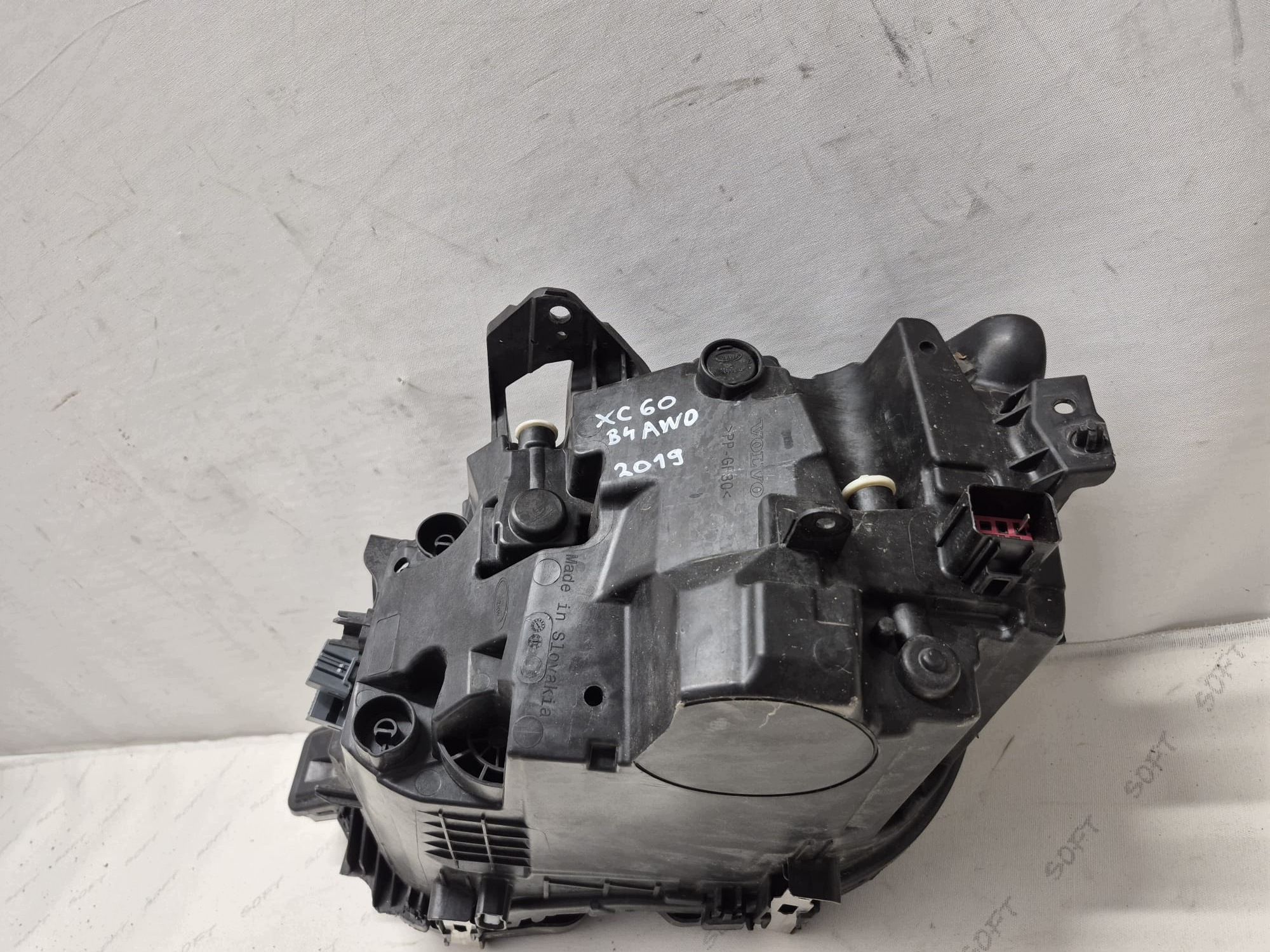 VOLVO XC60 II 2 17- light right front front FULL LED 32133549