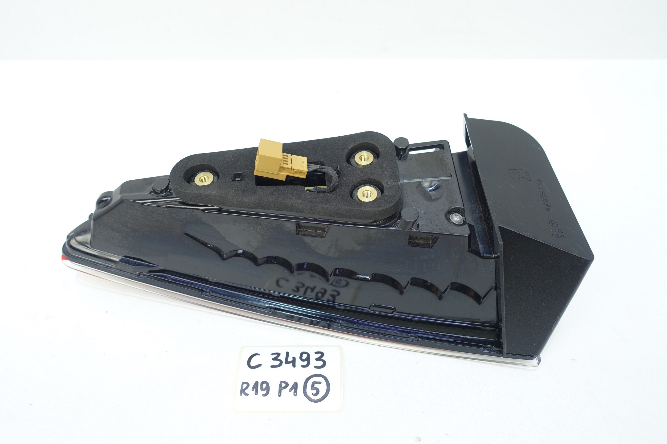 light left rear part left rear SKODA ENYAQ 5LG