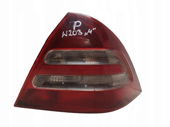 MERCEDES C-KLASA W203 00-07 2.2CDI SEDAN LAMPA TYLNA PRAWA
