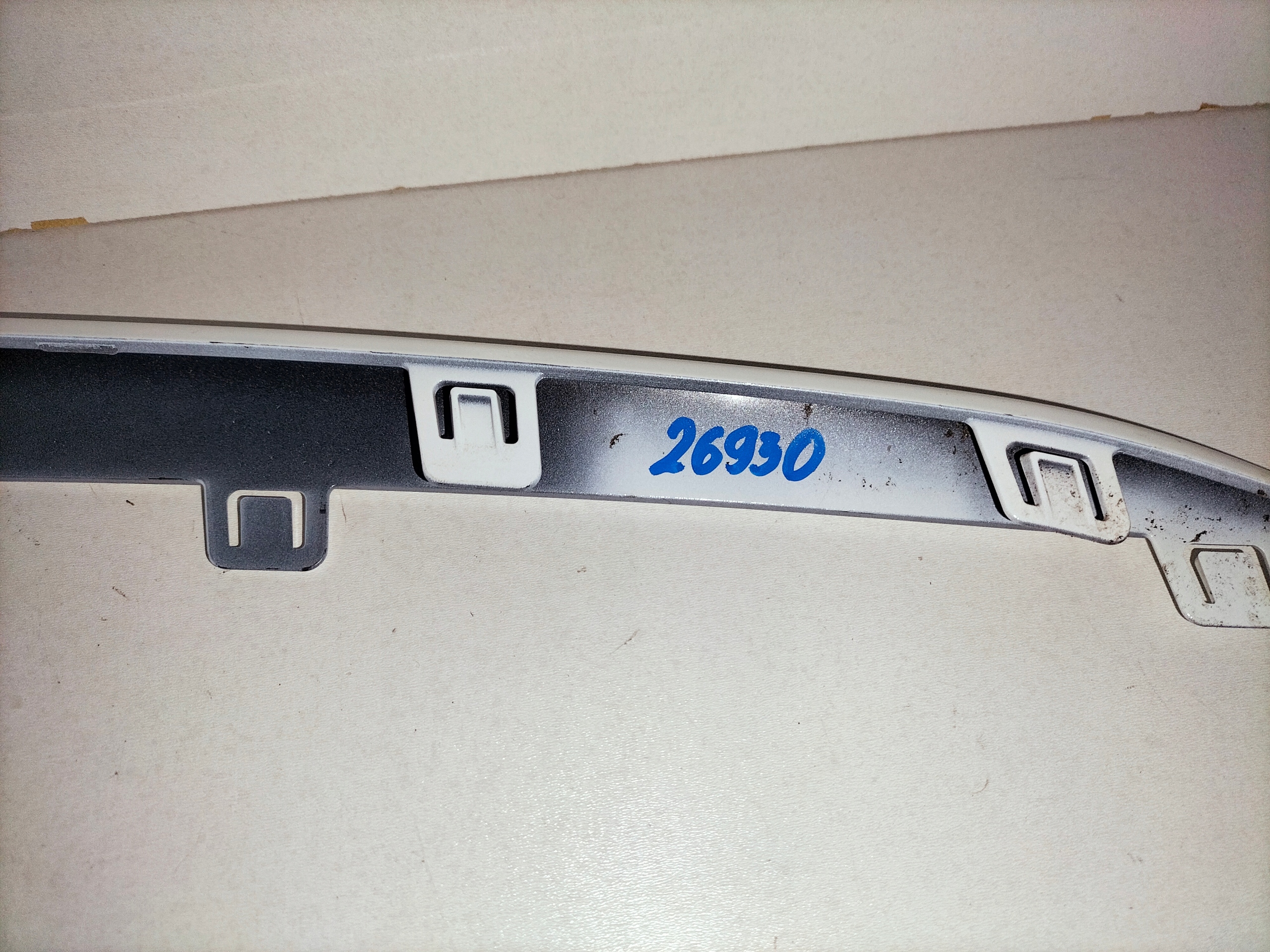 moulding front MERCEDES E KLASA W213 LIFT 20- AMG