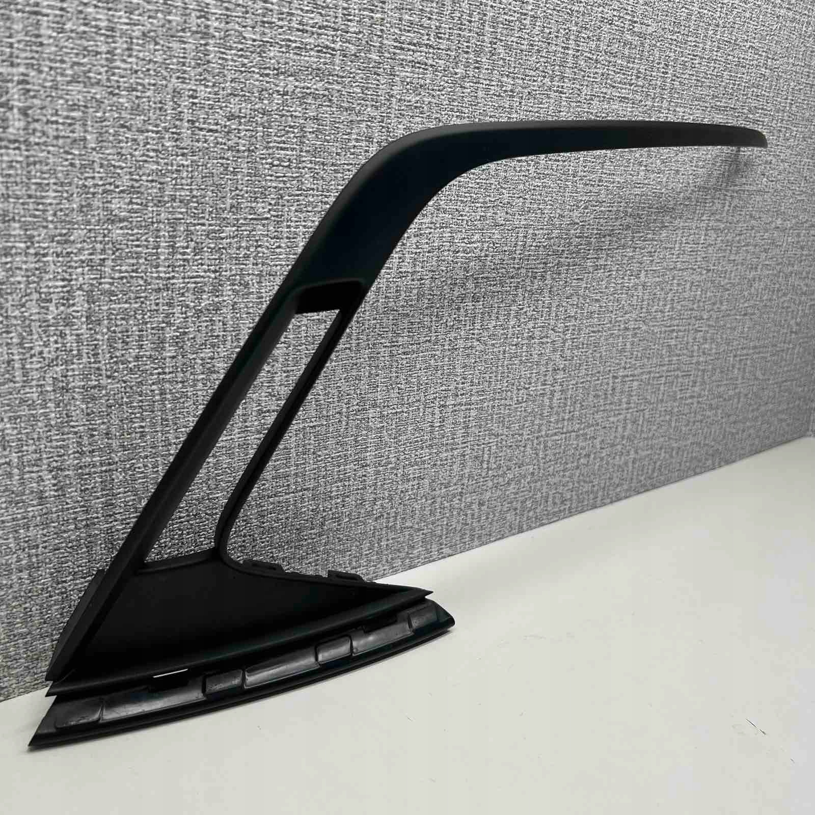 AUDI A3 S-LINE SPORT 8Y0 20-24 bumper grid moulding left front 8Y0807533A