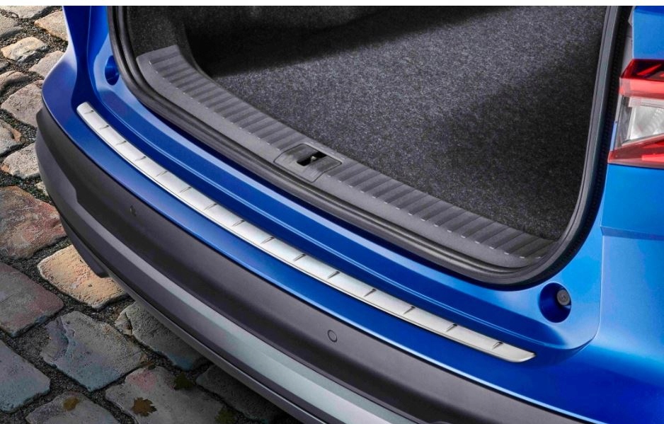 LISTWA OCHRONNA PRÓG ZDERZAKA SKODA ENYAQ SREBRNA