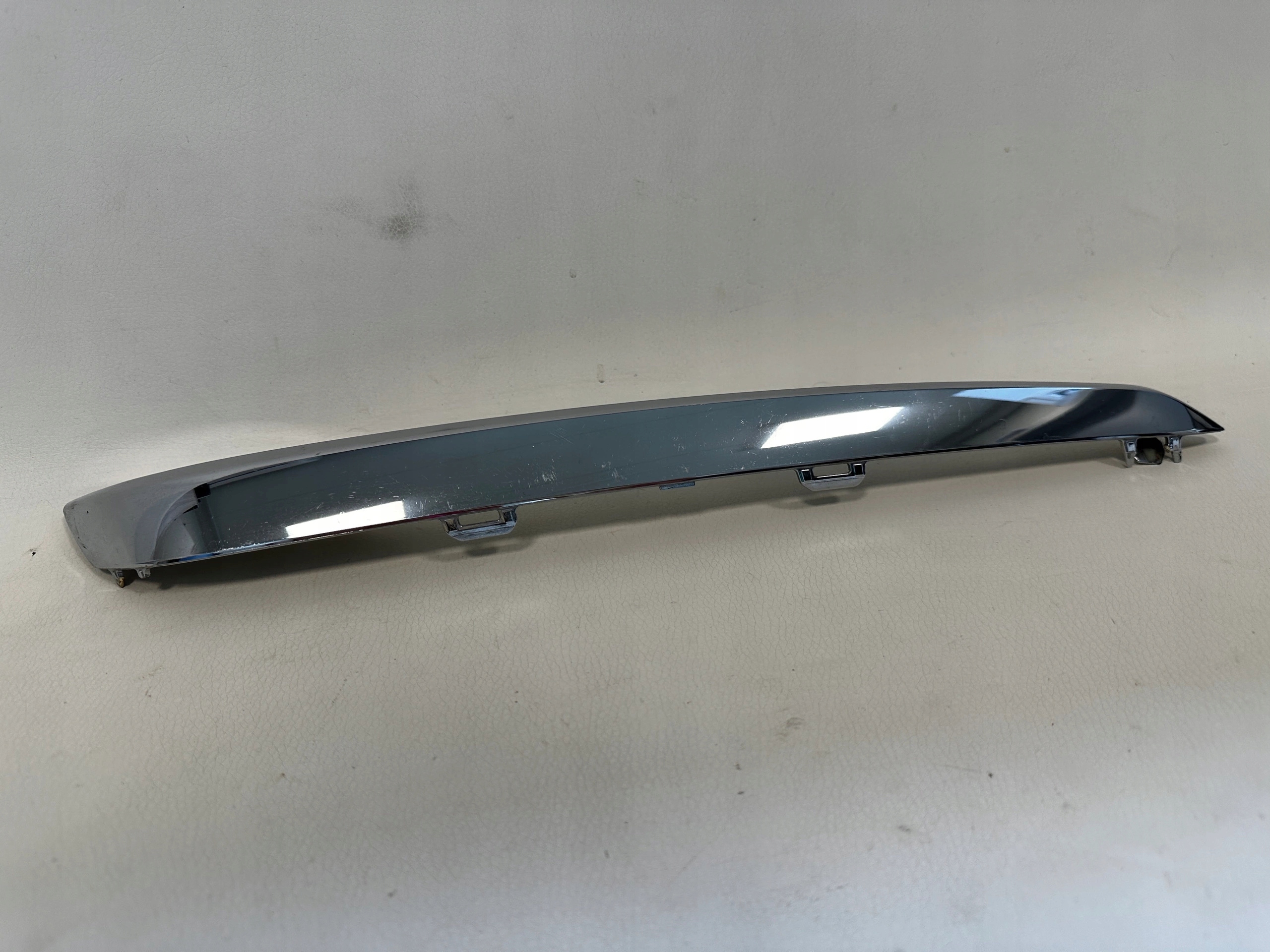 OPEL INSIGNIA B moulding grill CHROM right 13491160