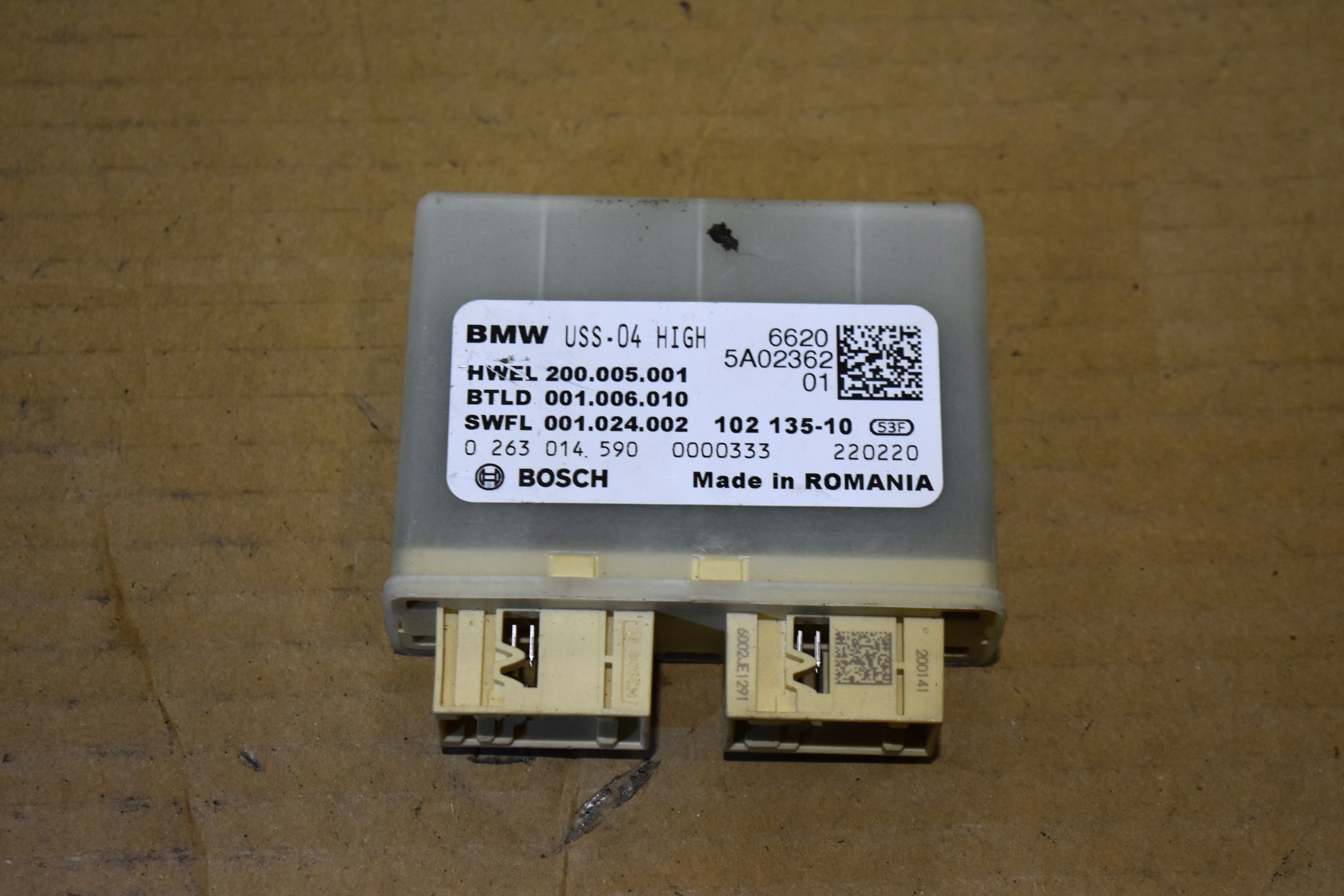 IDEALNY module PDC BMW 1 9