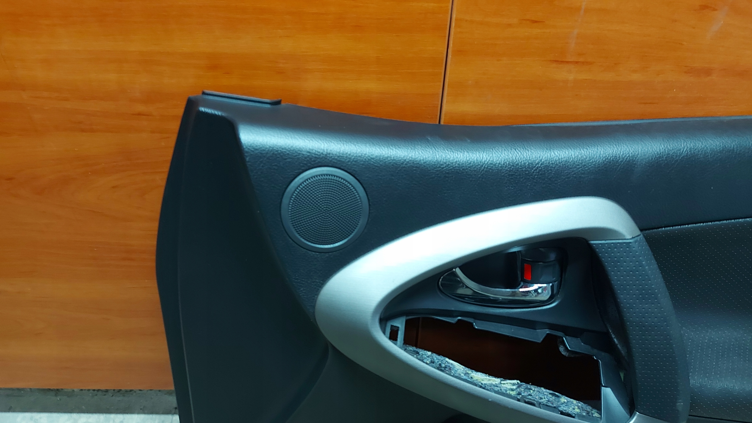 upholstery side door right right front front TOYOTA RAV4 III 05-08 EU