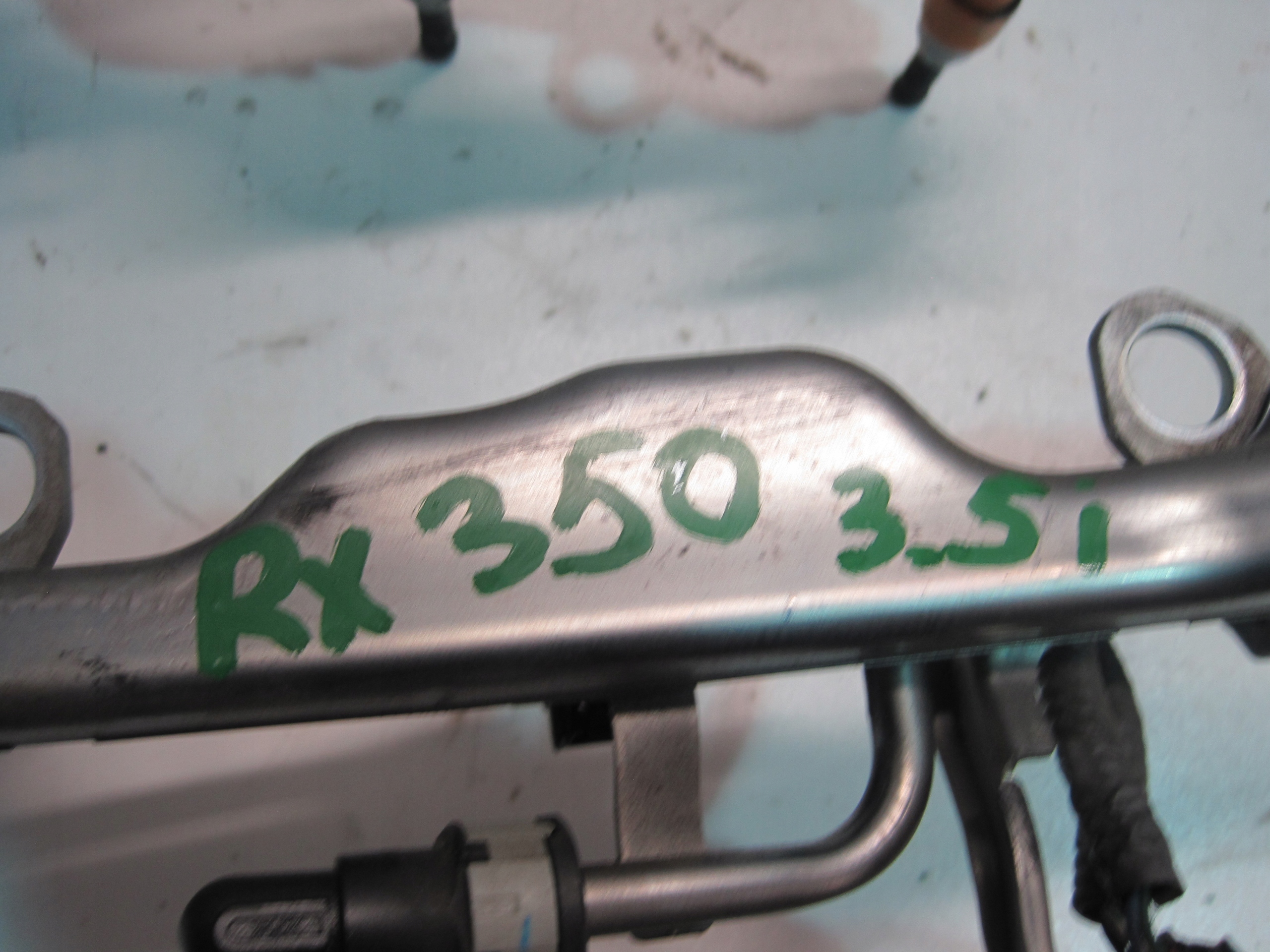 Rampe injection LEXUS RX 350 RX 350 3,5i