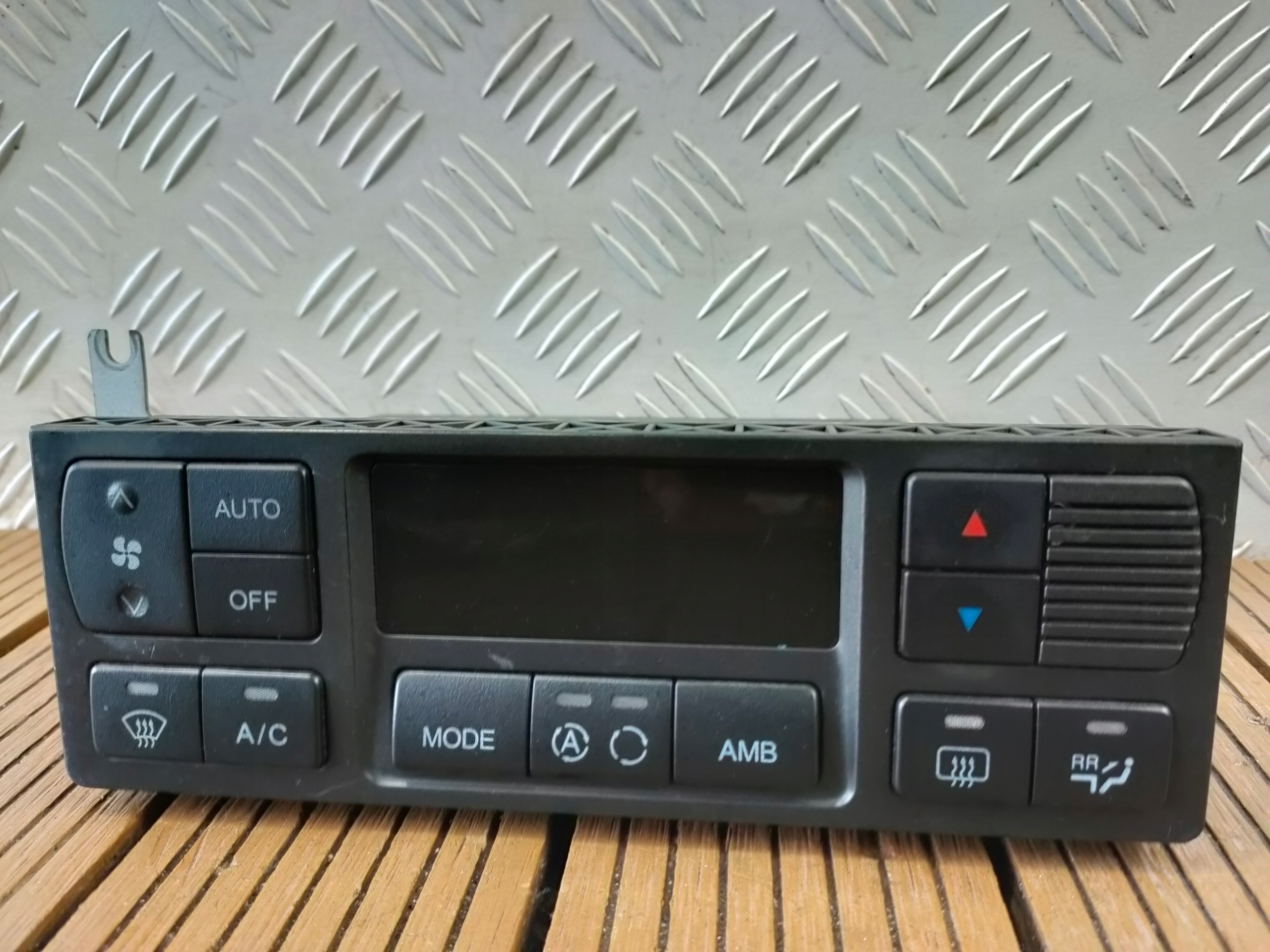 HYUNDAI XG30 COMANDI CLIMA BOCCHETTE Controllo 97250-39300 OE