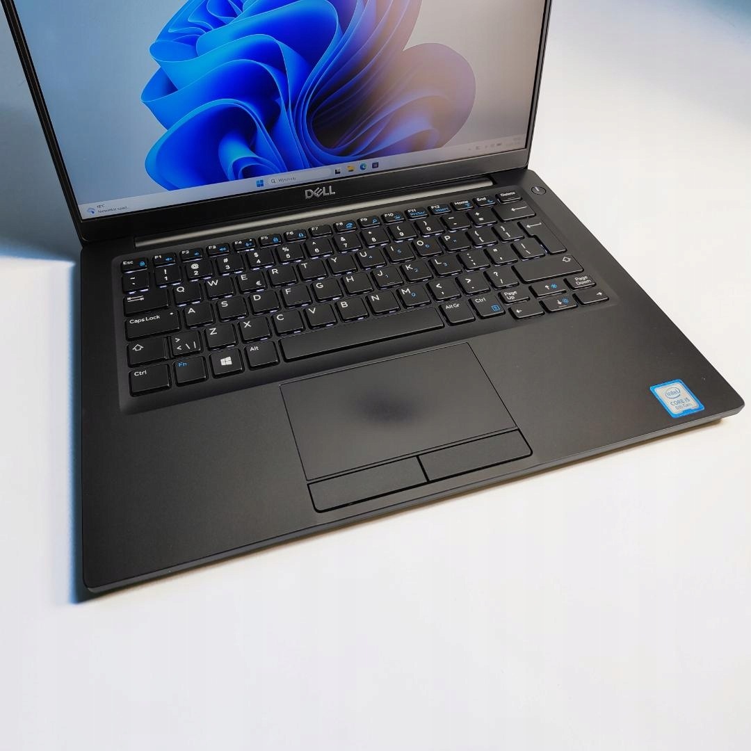 Dell Latitude 7390