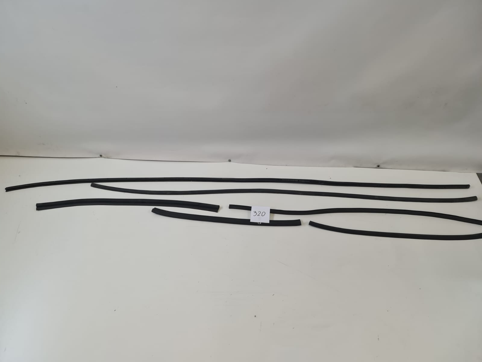 USZCZELKA DRZWI FORD TRANSIT CUSTOM Typ samochodu Samochody osobowe Samochody dostawcze