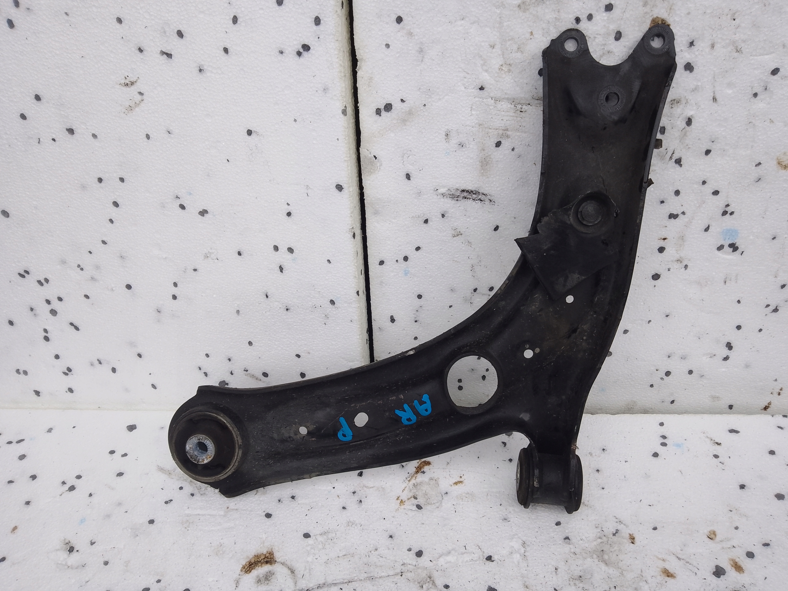 arm right front Volkswagen Arteon