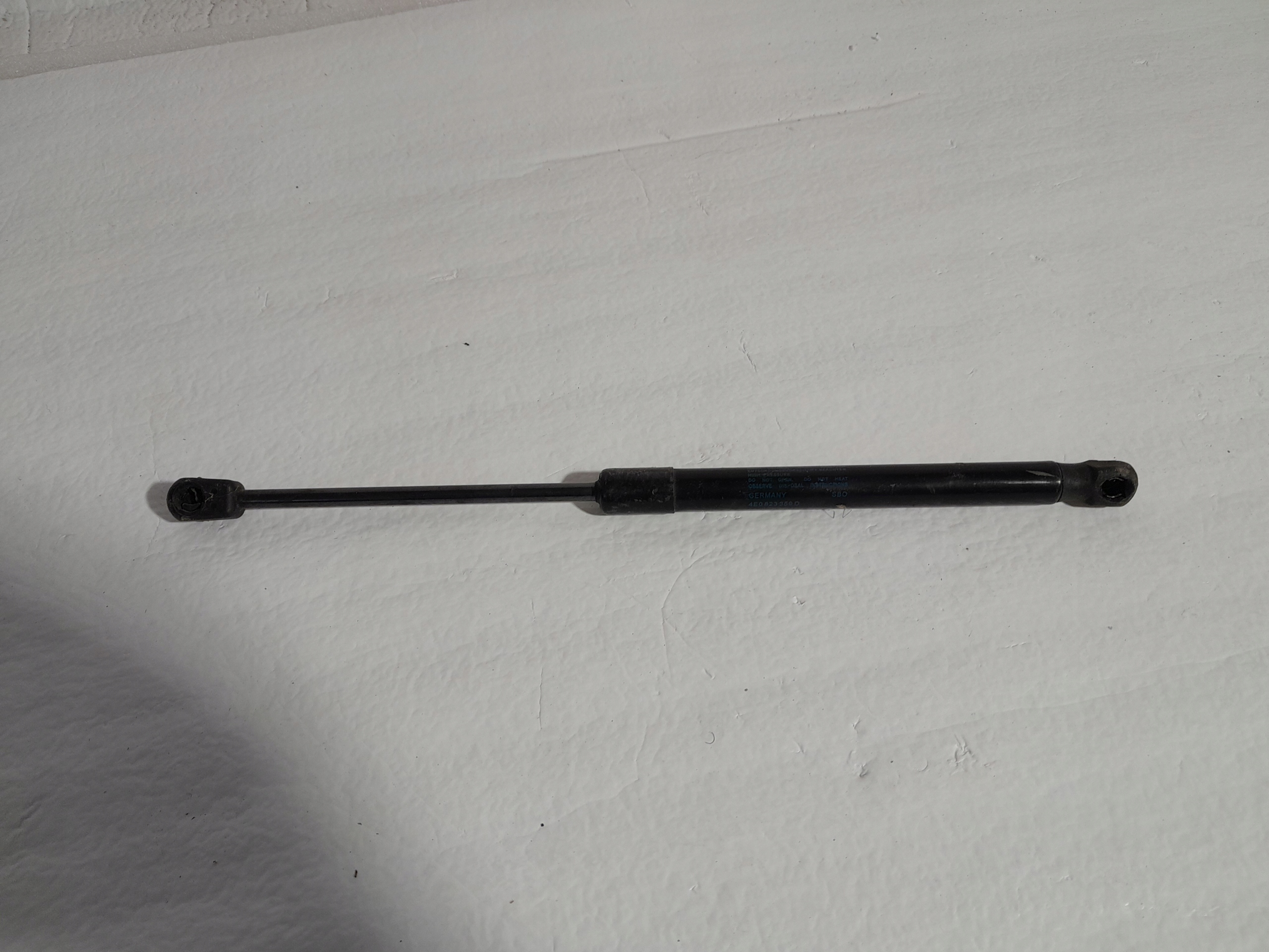 AUDI A8 D3 damper bonnets 4E0823359D