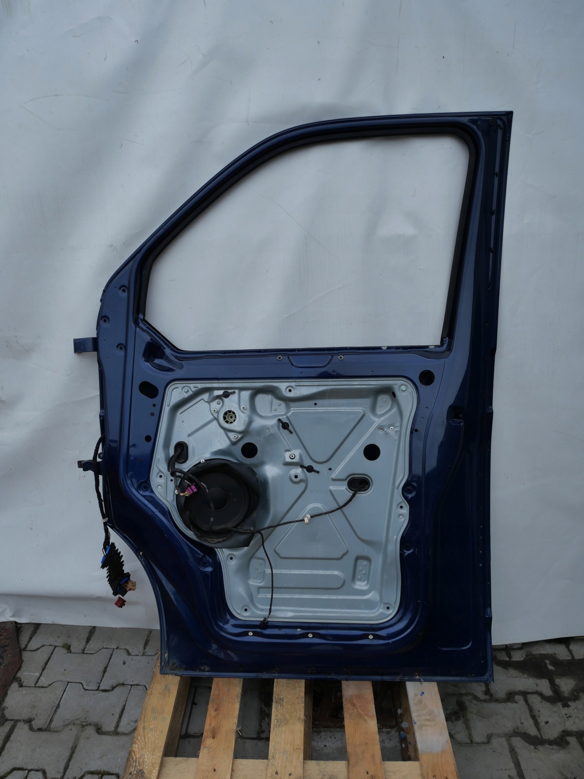 VW T5 MULTIVAN dveře pravé předek