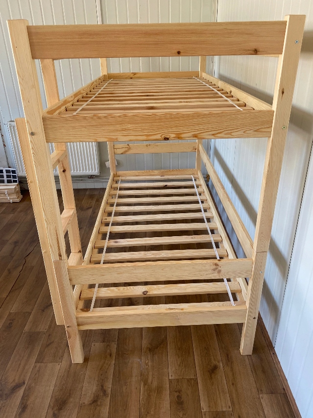 Łóżko piętrowe 80x200 cm, sosna Kod producenta 20