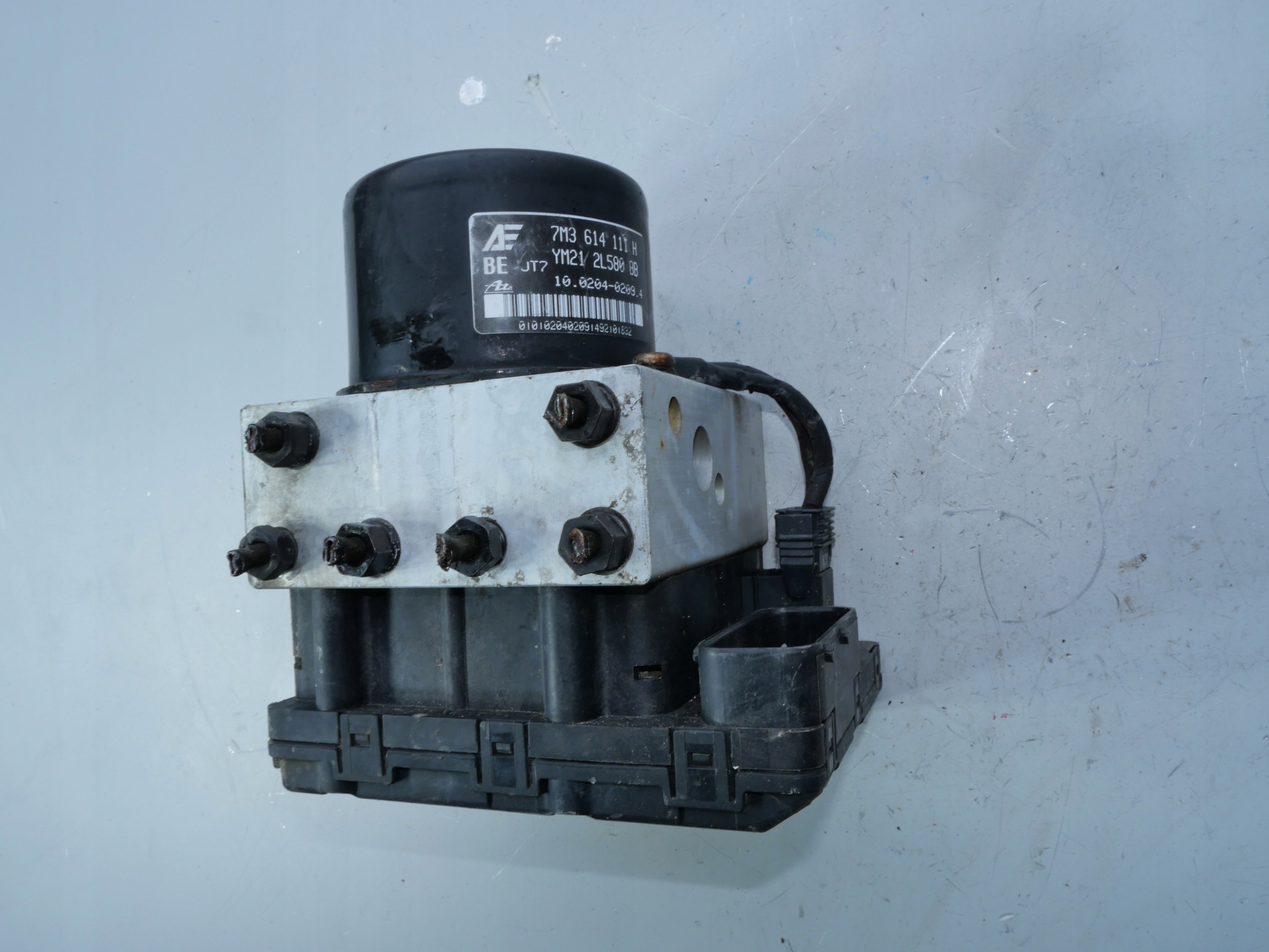 Pompa ABS VW SEAT FORD 1J0907379P 7M3614111H