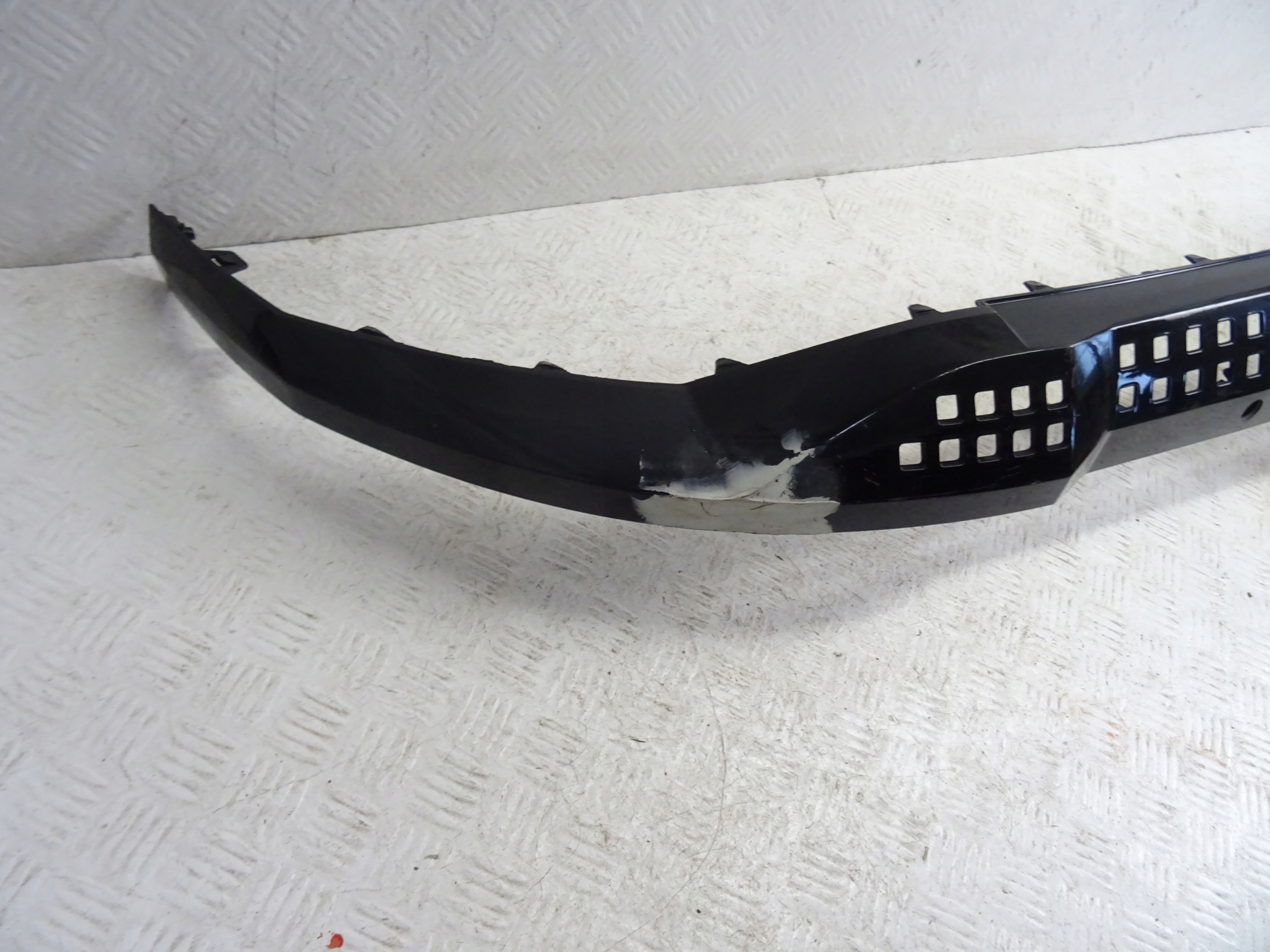 HYUNDAI KONA 2 II EV spoiler diffuser of a bumper rear part rear