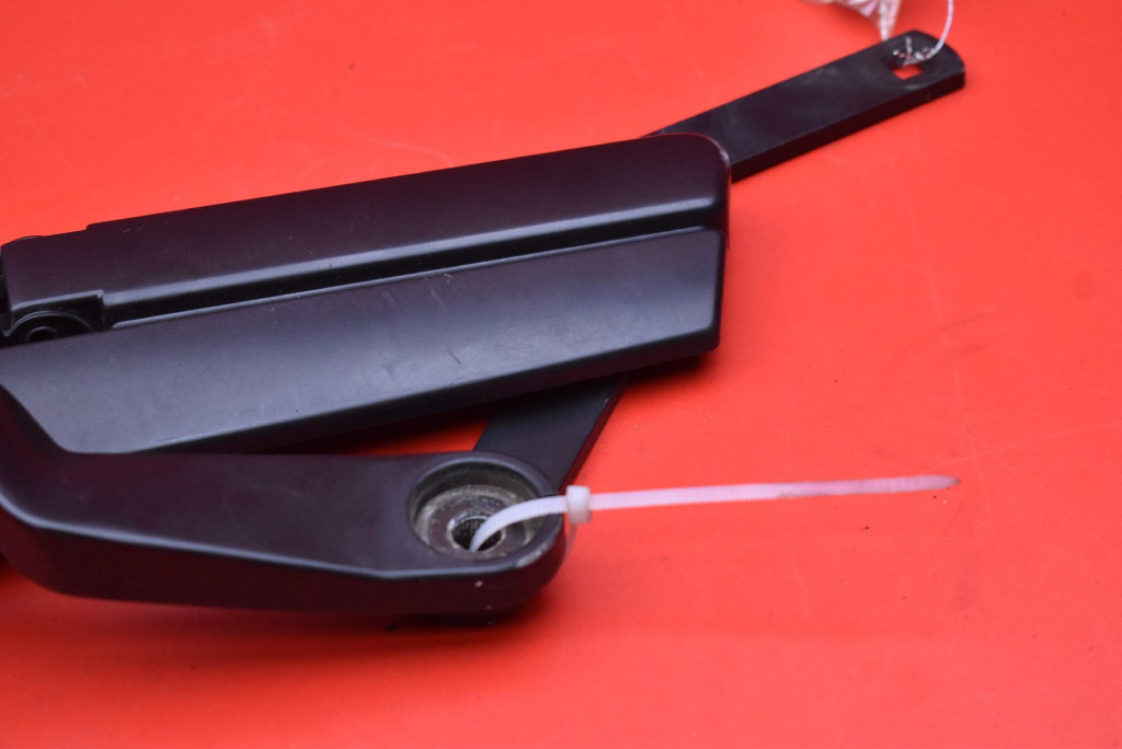 wiper arm front EU 178.832 AUDI Q7 4L LIFT 08-15