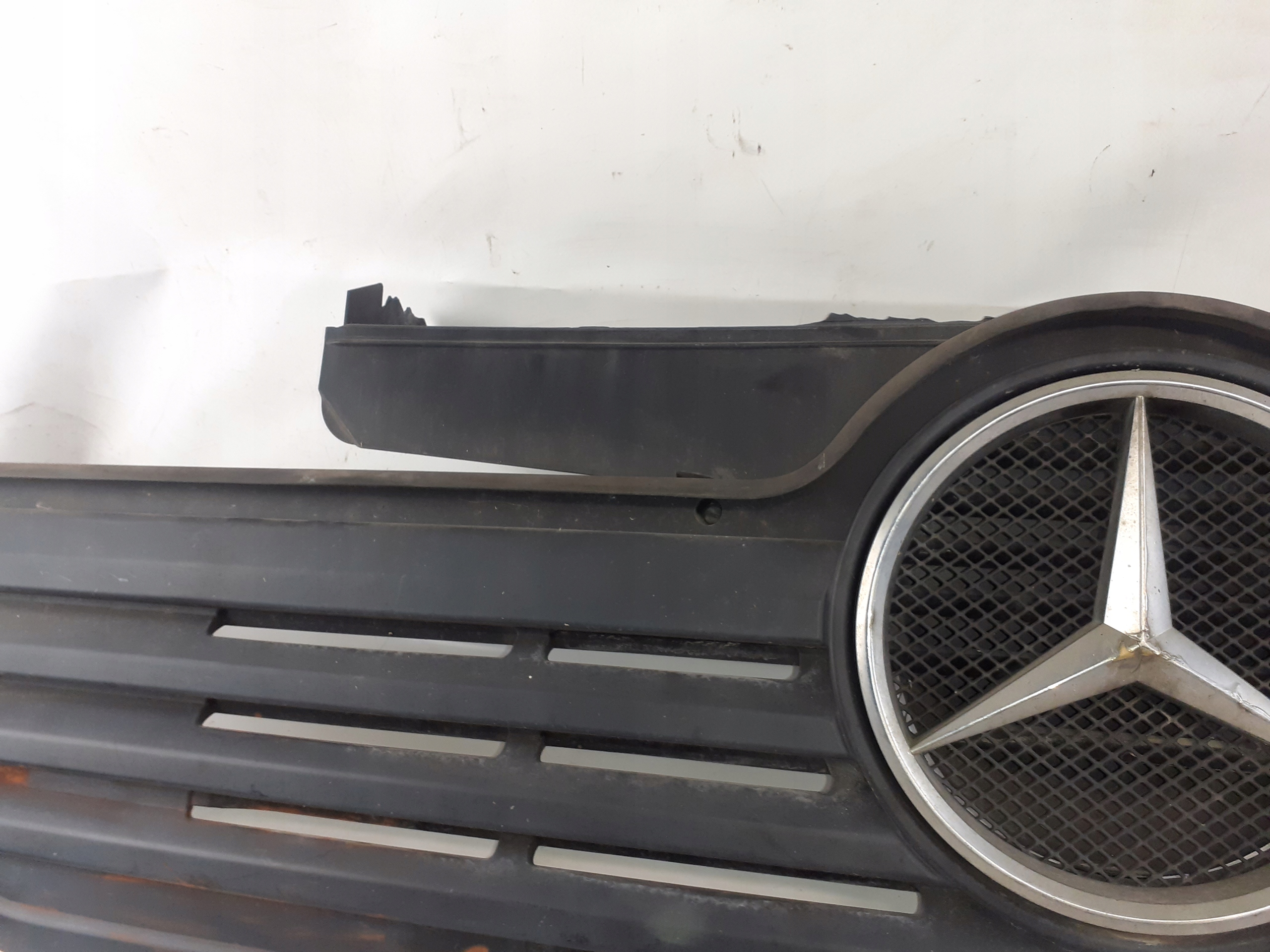 Mercedes-Benz ATEGO e OE A9738800185 GRIGLIA