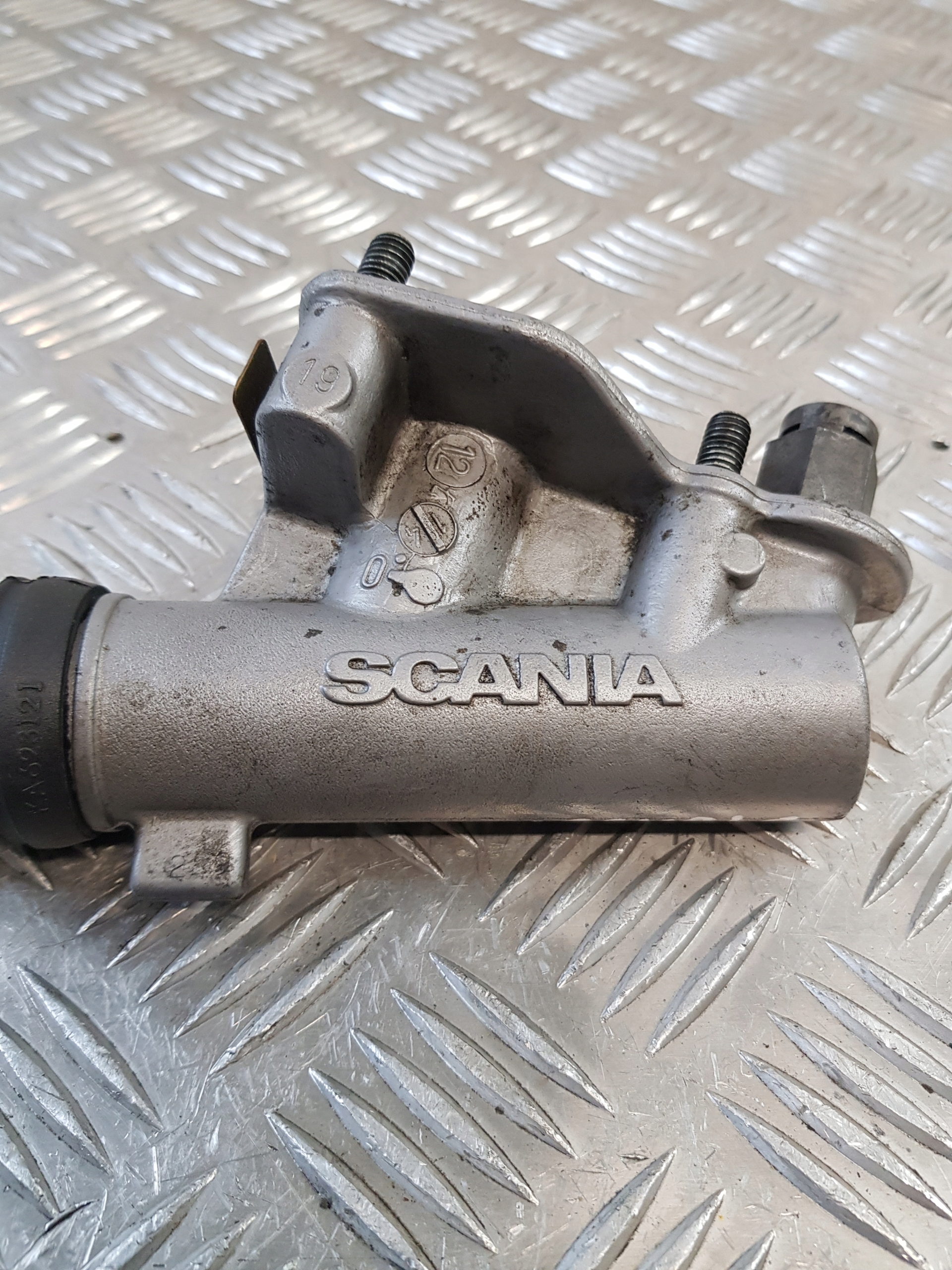 Pompe Embrayage OE 1927829 SCANIA R420