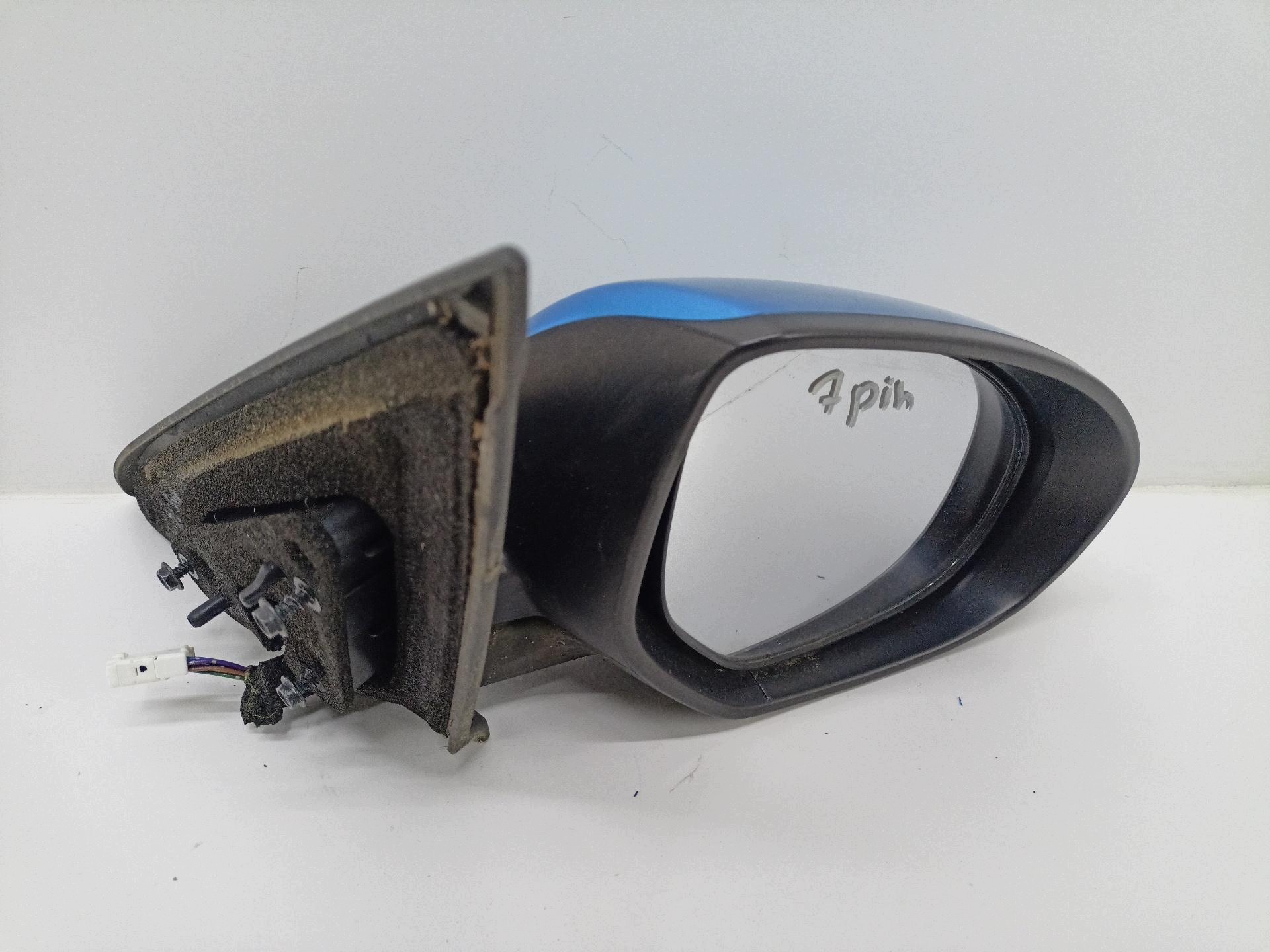 mirror exterior right side Mazda 3 2 BL 2010