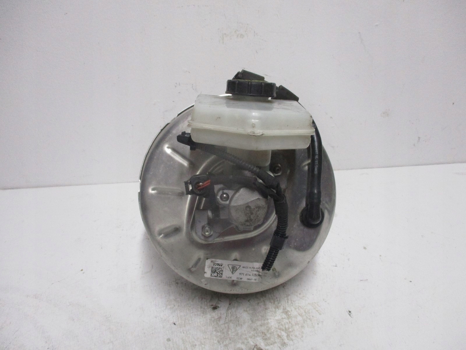 Servo servo PORSCHE PANAMERA 971 971614105M