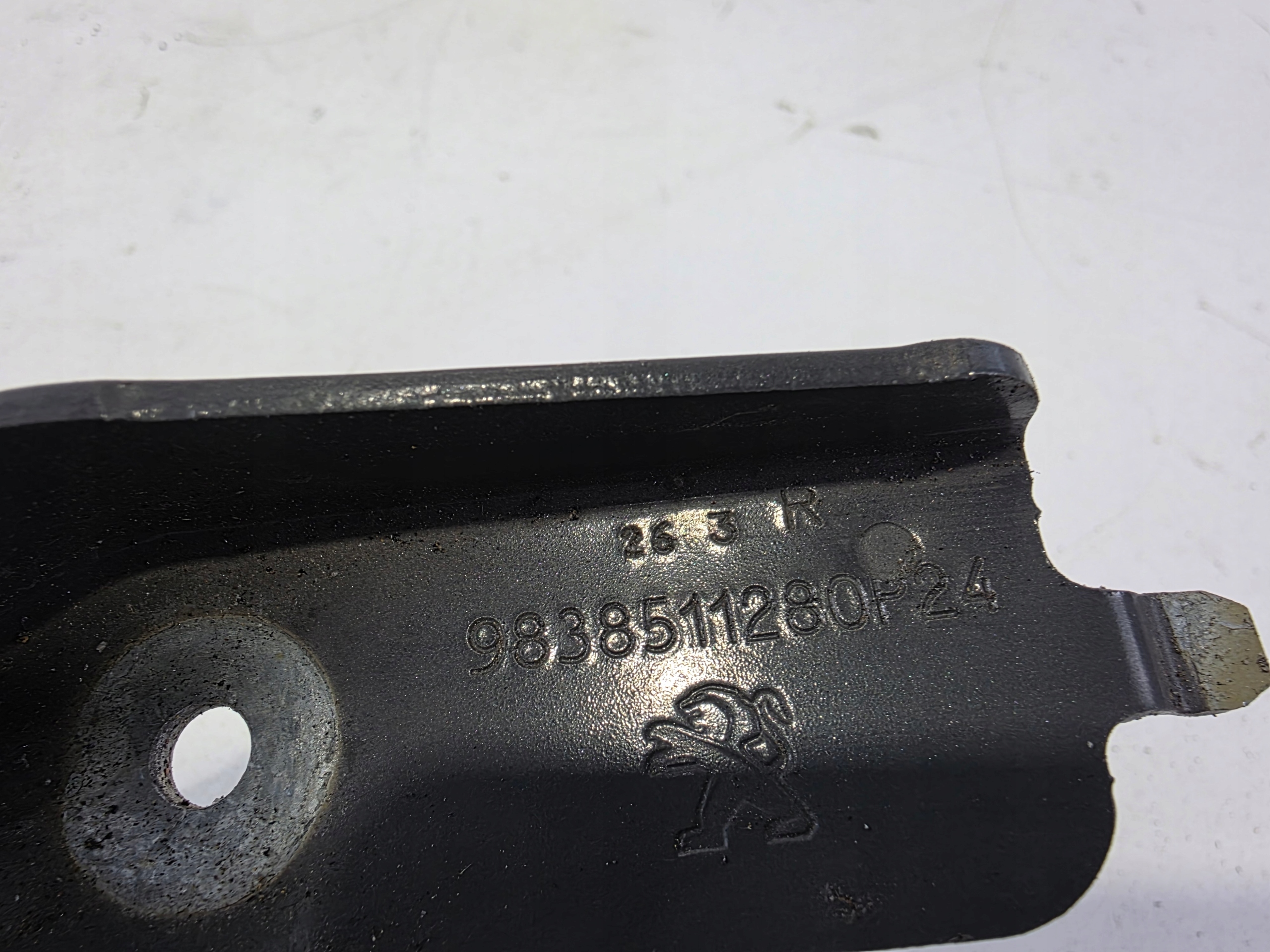 hinge damper bonnets right PEUGEOT 2008 II 9838511280