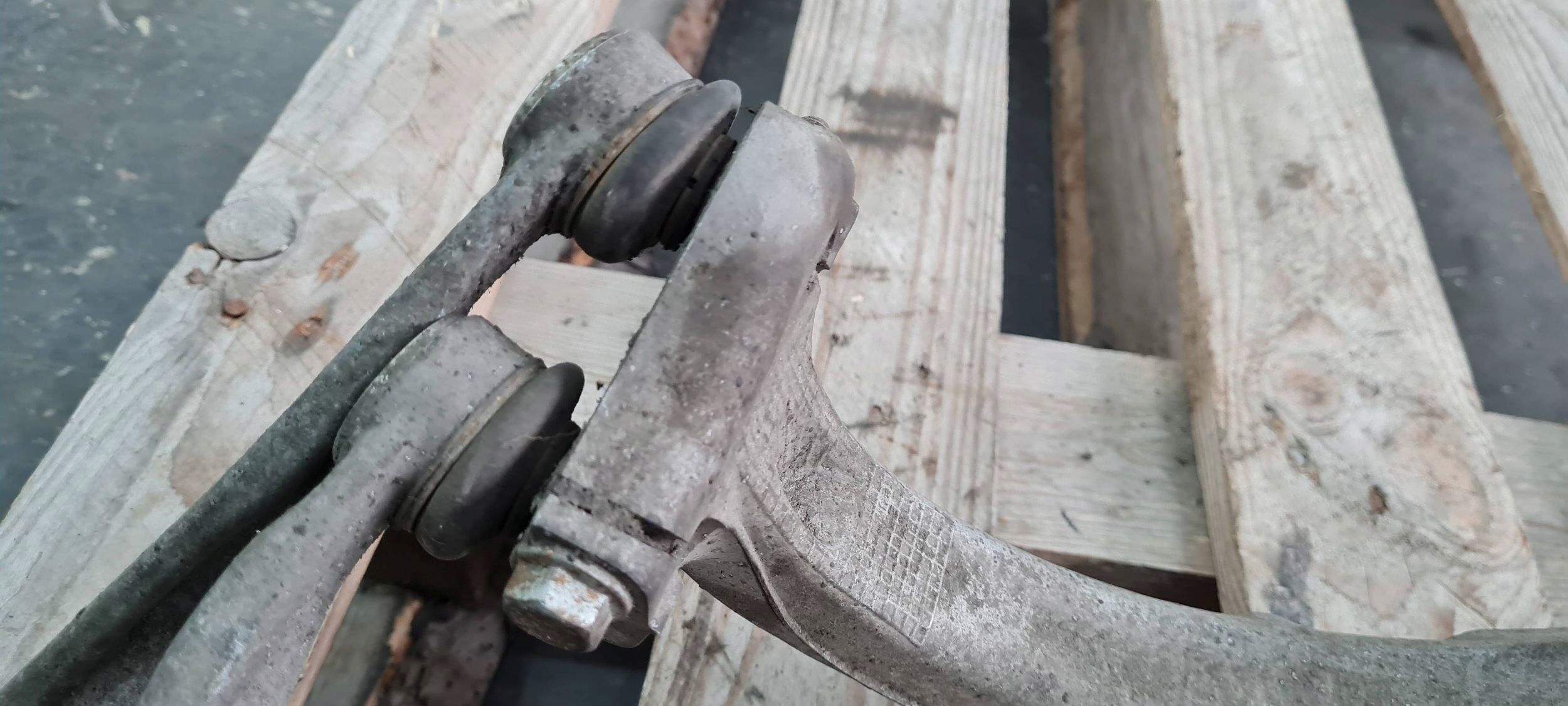 A7 4G swing right right front 3.0 TDI 8K0407258AA 4G0407254A A6 C7 4G