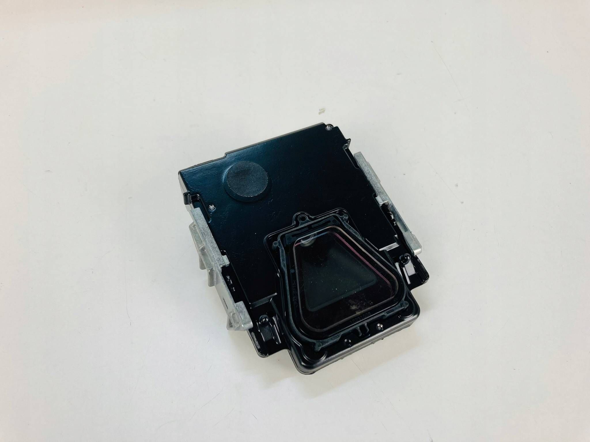 AUDI A5 F5 8W KAMERA SYSTEMOW ASYSTENTA windows front 8W6907217F
