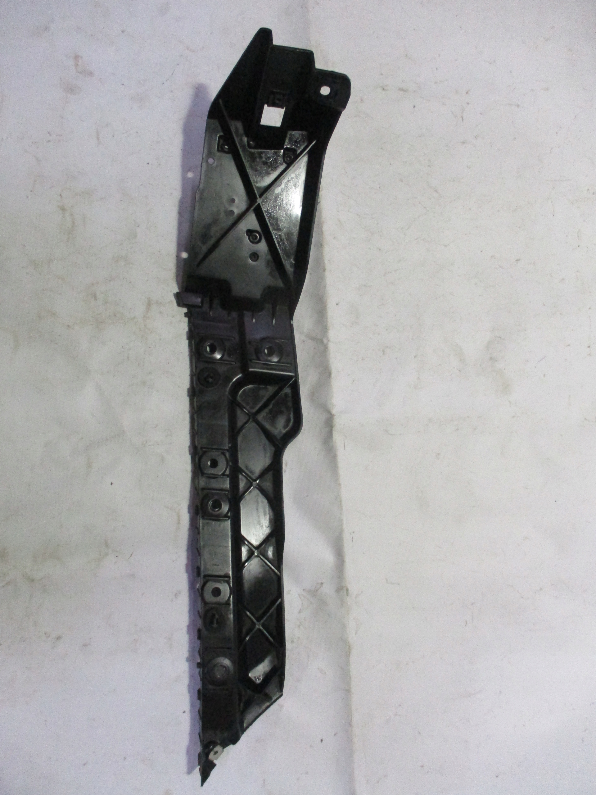 bumper bracket right rear part tylni Land Rover Range Rover Sport