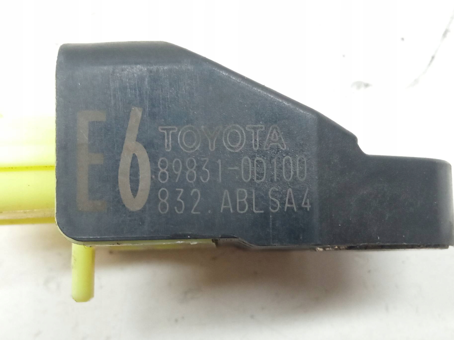sensor SENSOR UDERZENIOWY 89831-0D100 Toyota Yaris III (2011-)