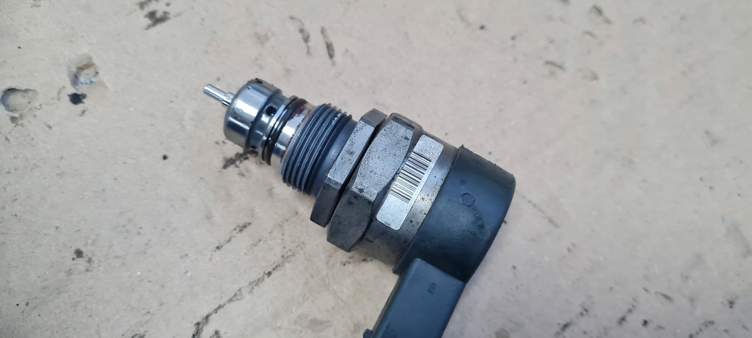 A7 4G Sensor REGULATOR Sensor des Kraftstoffsbehälters 3.0 TDI A6 C7 4G A4 B8 Q5 057130764AE