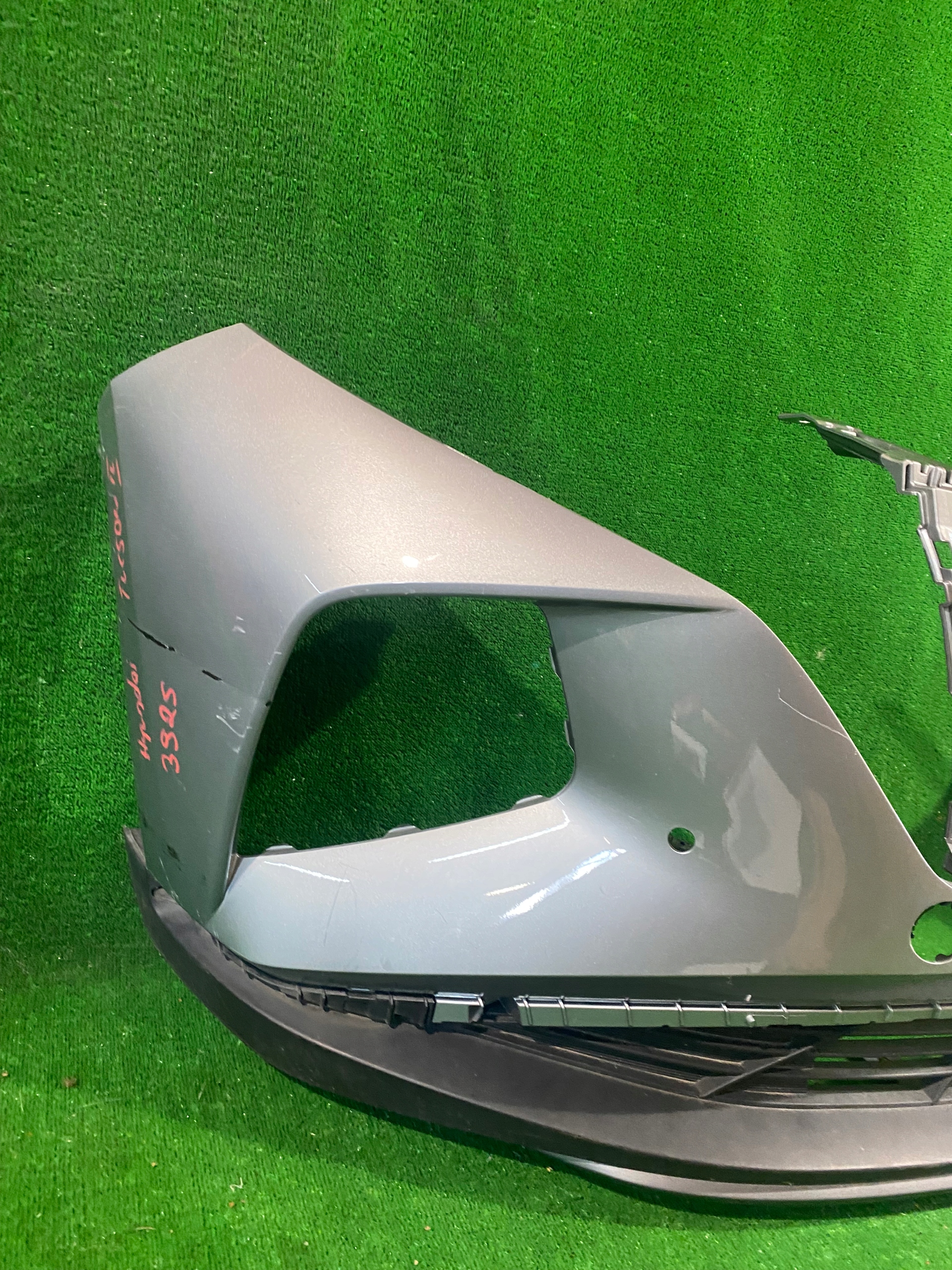 front bumper front HYUNDAI TUCSON IV NR.Z3925