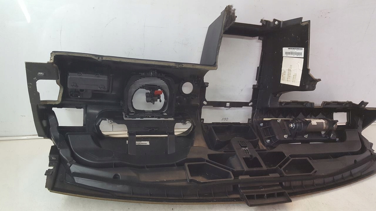 dashboard console tension belts Mercedes W169